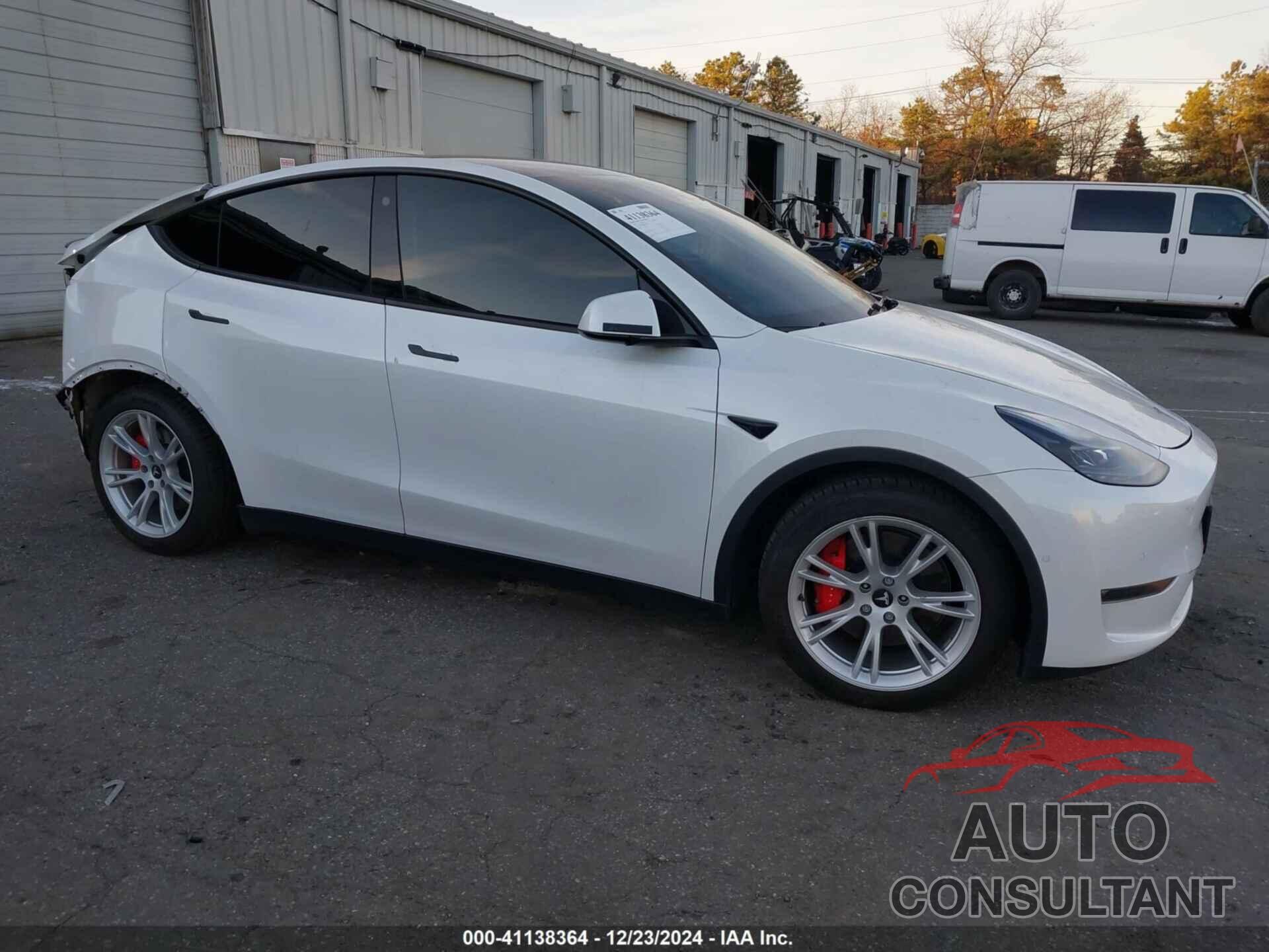 TESLA MODEL Y 2022 - 7SAYGDEF4NF517509