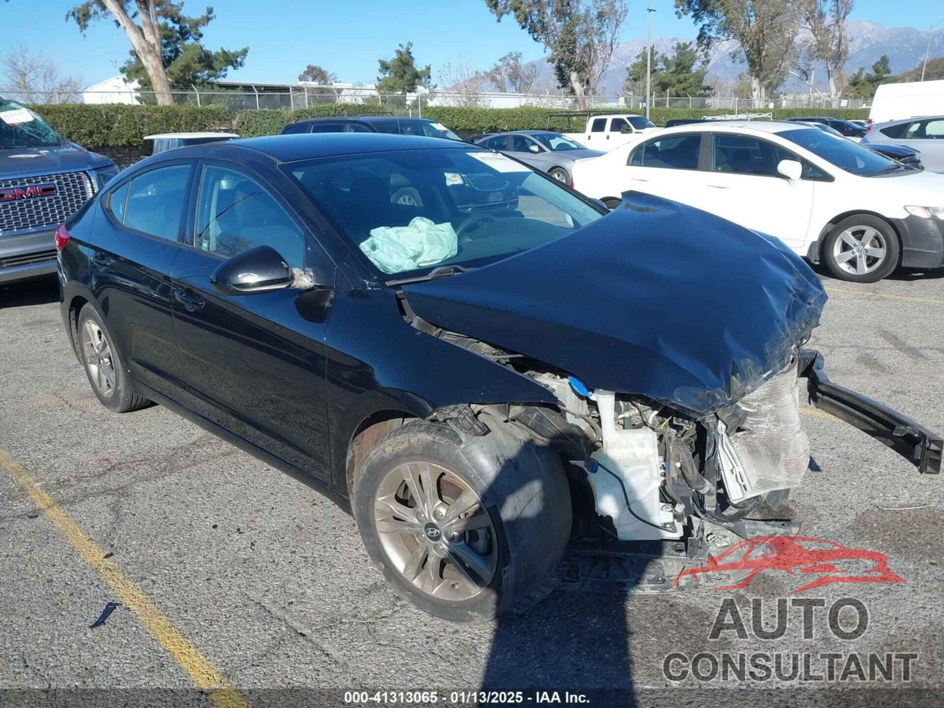 HYUNDAI ELANTRA 2018 - 5NPD84LF7JH273619
