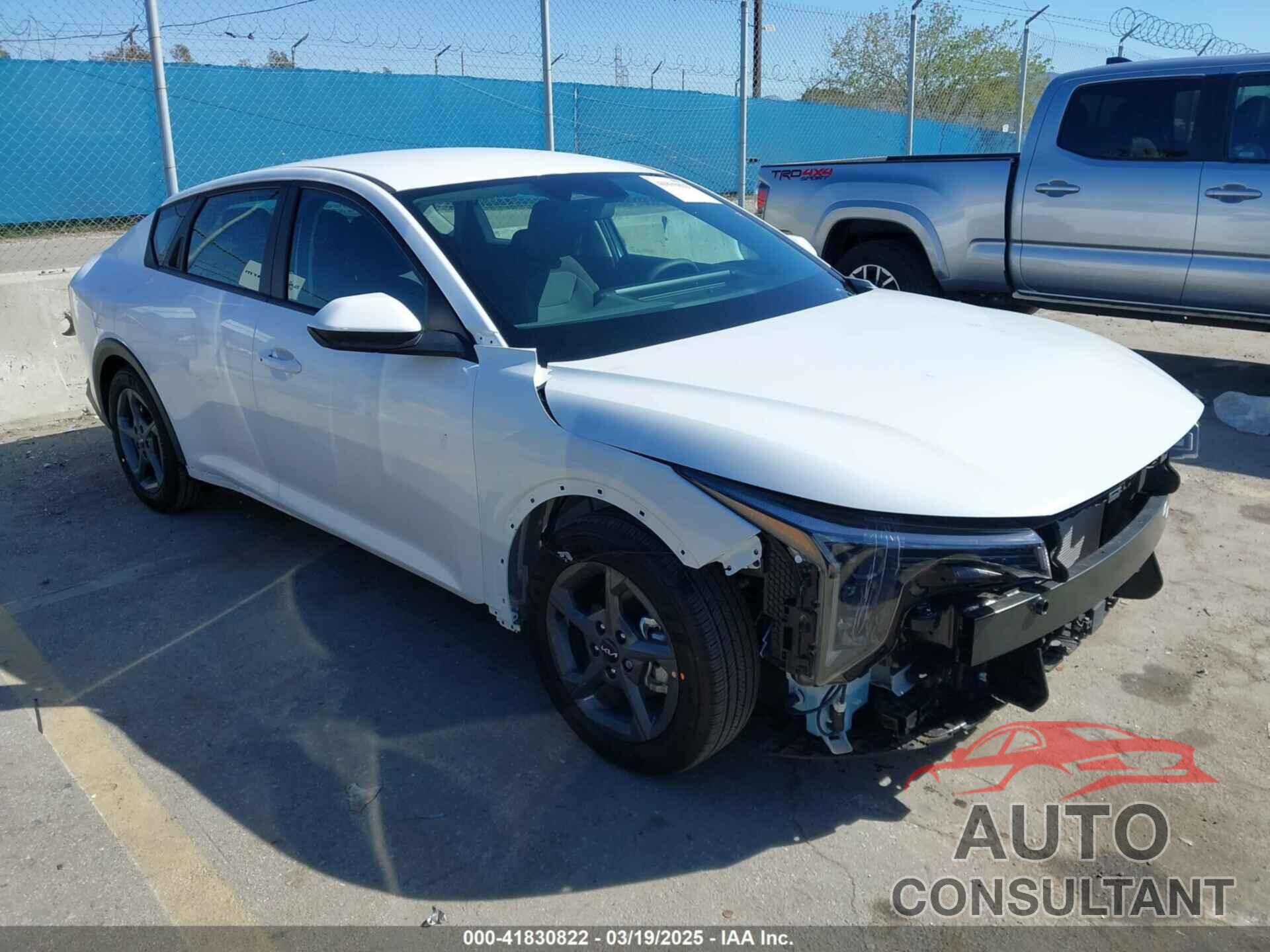 KIA K4 2025 - 3KPFT4DE2SE051704