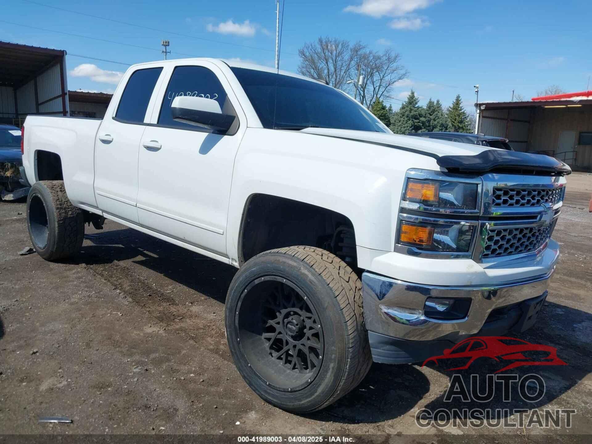 CHEVROLET SILVERADO 1500 2015 - 1GCVKREC3FZ379488