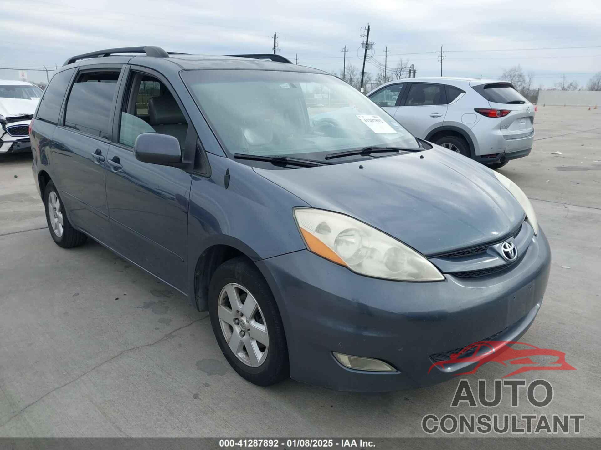 TOYOTA SIENNA 2010 - 5TDYK4CC3AS300124