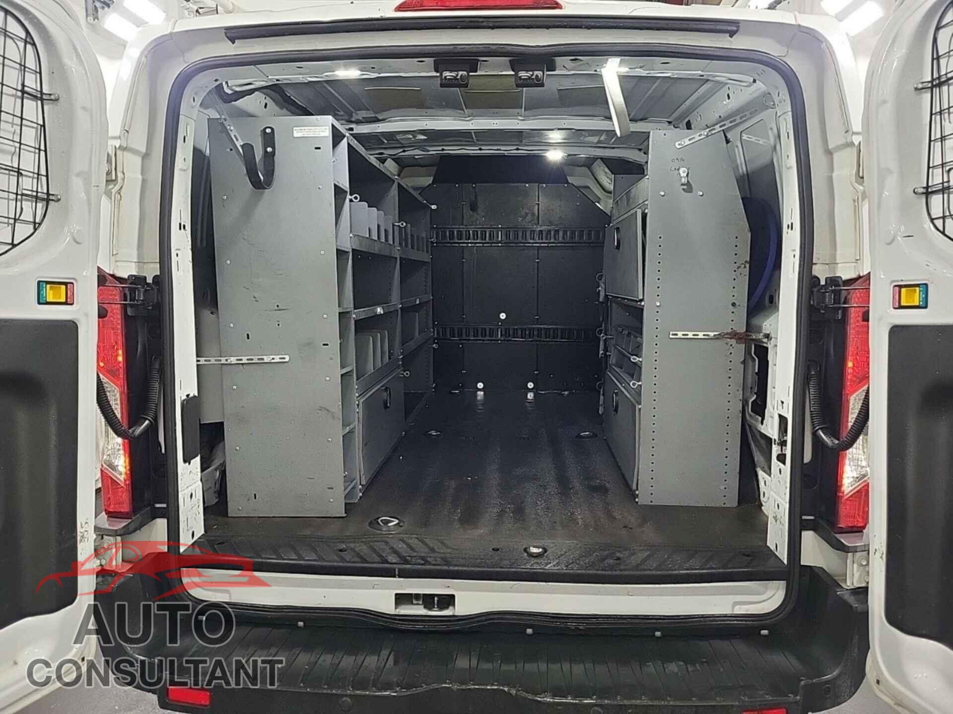 FORD TRANSIT 2015 - 1FTNR1YM9FKB32941