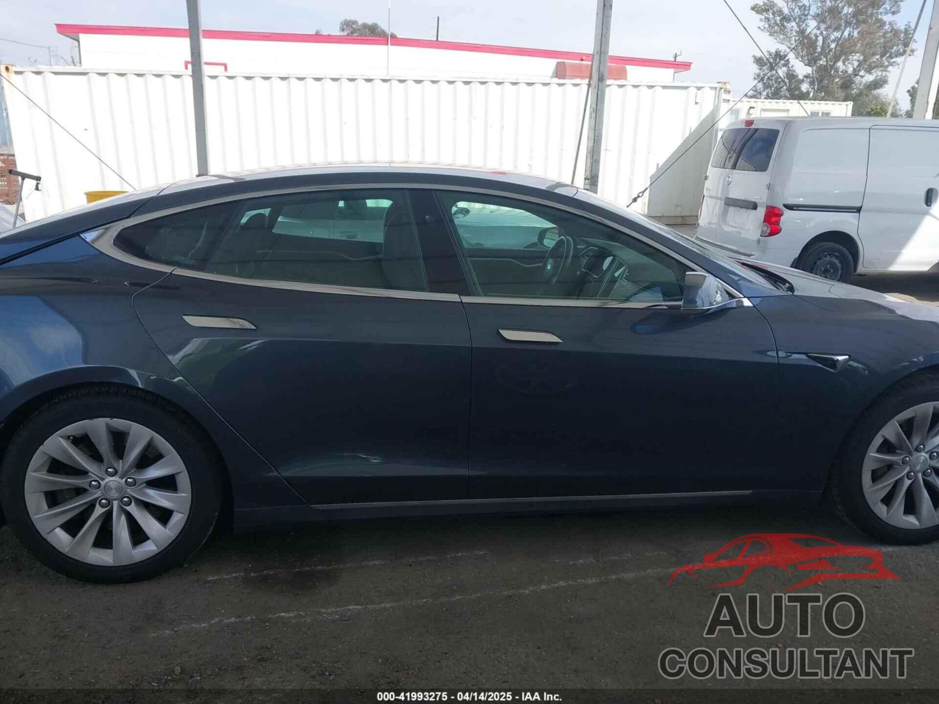TESLA MODEL S 2017 - 5YJSA1E1XHF231319