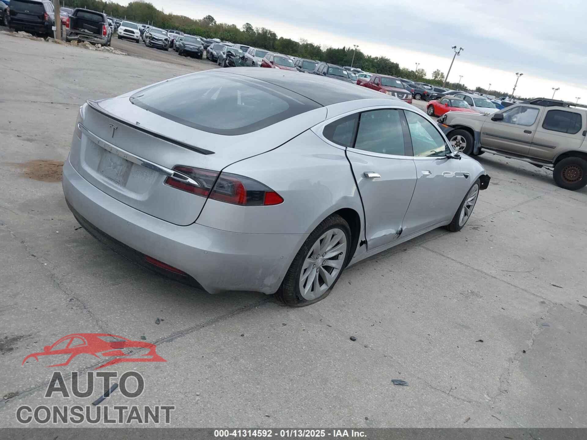 TESLA MODEL S 2018 - 5YJSA1E2XJF258809
