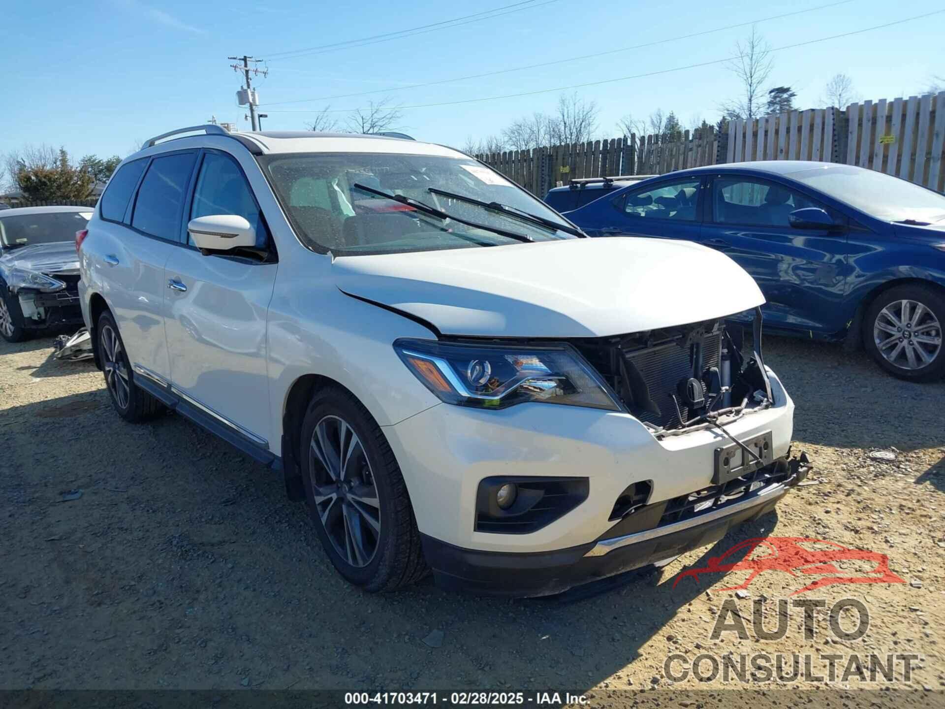 NISSAN PATHFINDER 2017 - 5N1DR2MM8HC624702