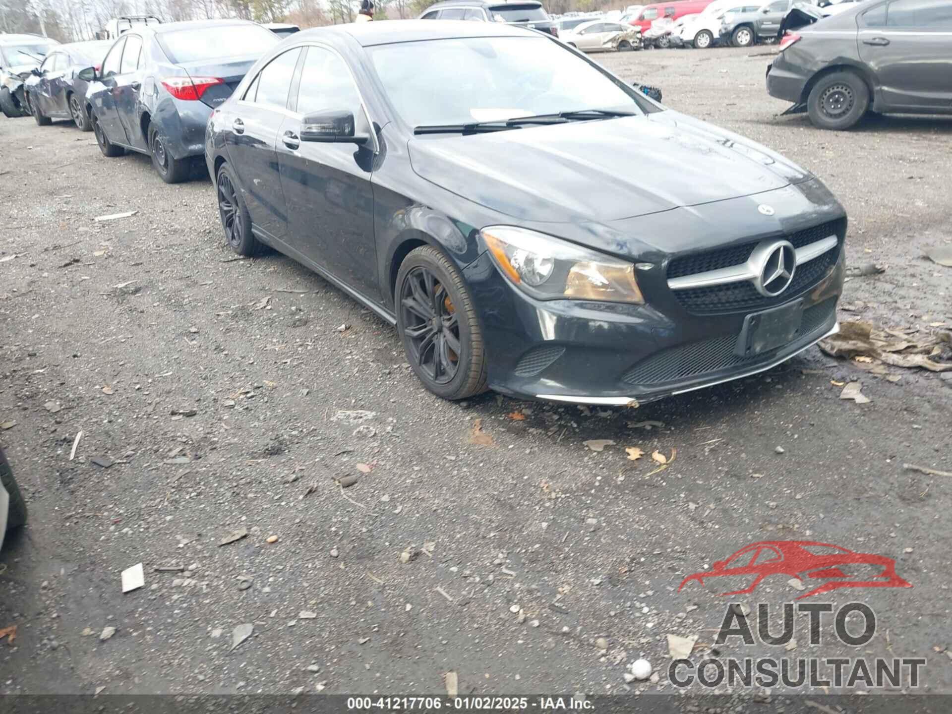 MERCEDES-BENZ CLA 250 2019 - WDDSJ4GB1KN723677