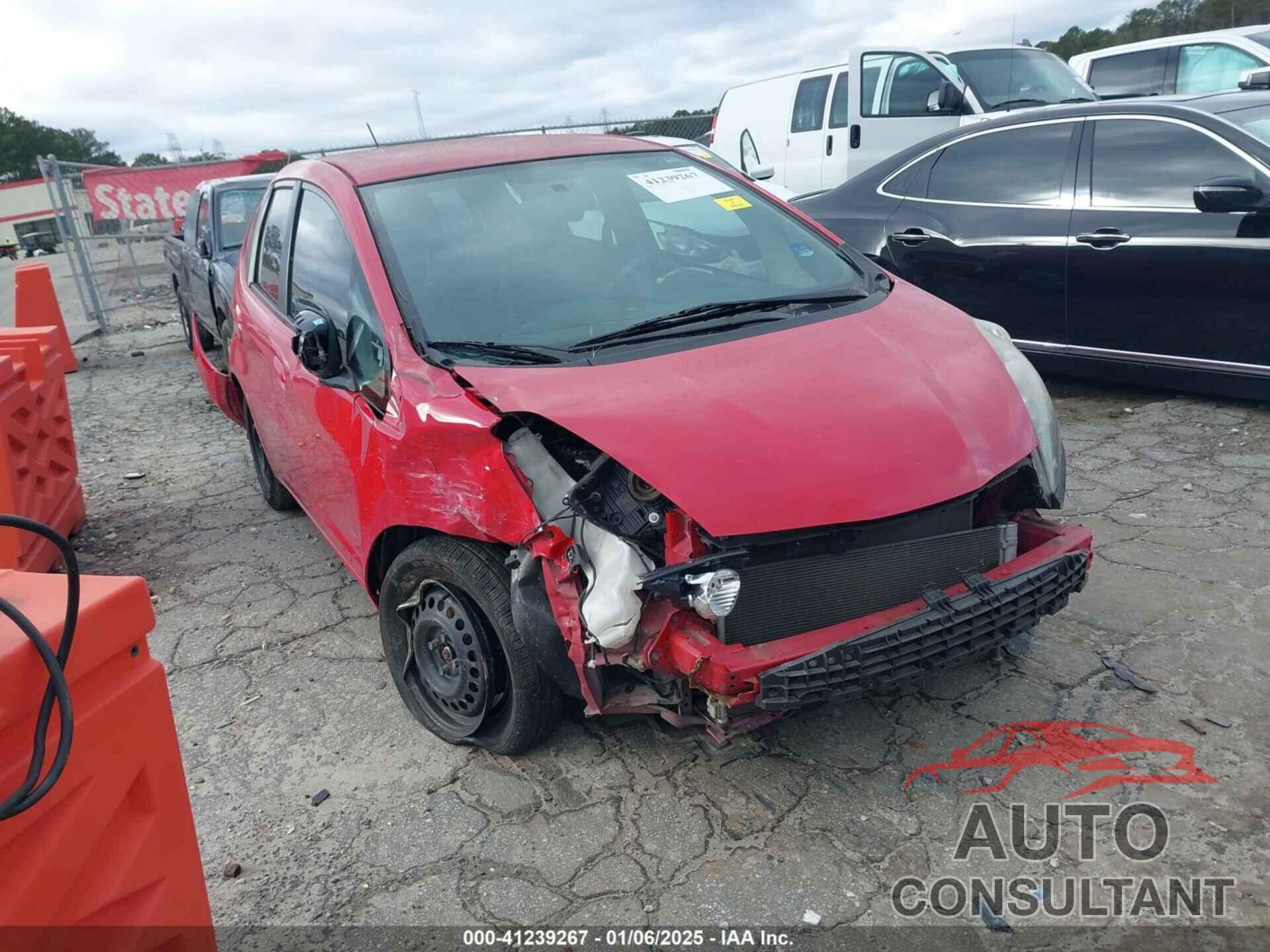 HONDA FIT 2013 - JHMGE8H33DC065750