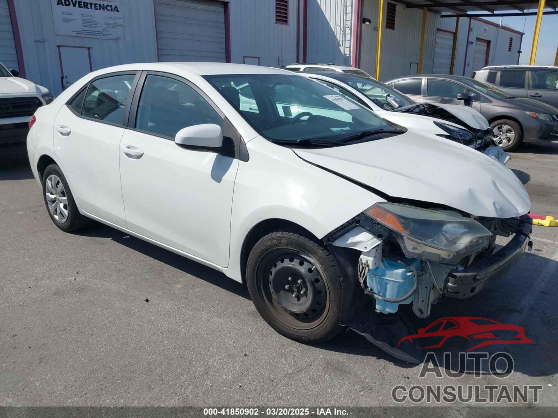 TOYOTA COROLLA 2015 - 5YFBURHE6FP359076
