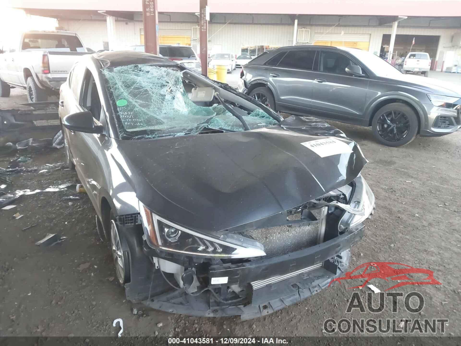 HYUNDAI ELANTRA 2020 - 5NPD94LA1LH556361