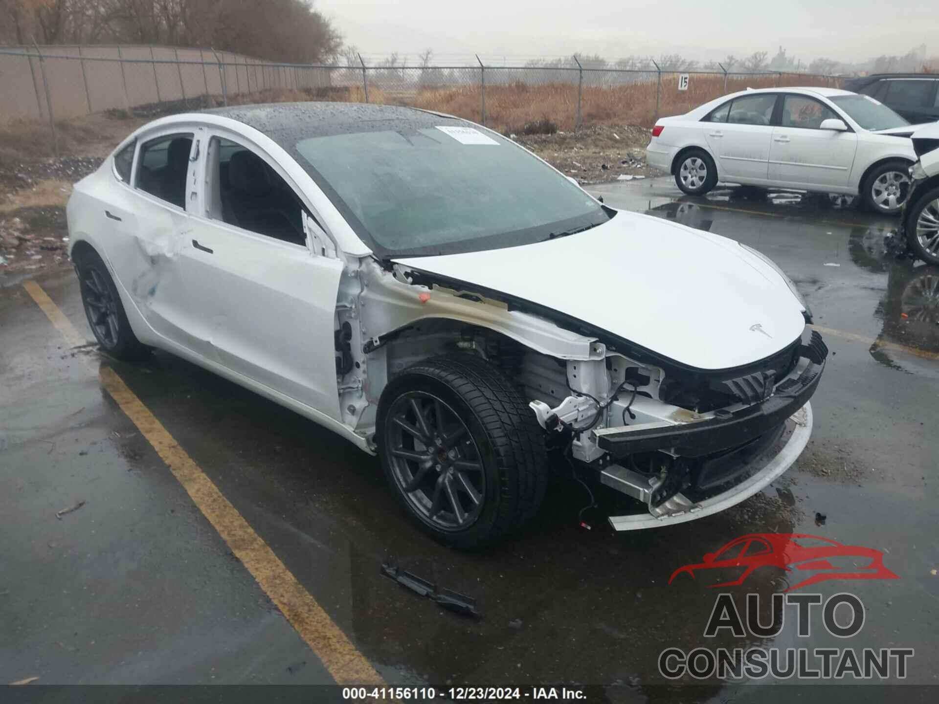 TESLA MODEL 3 2020 - 5YJ3E1EBXLF711483