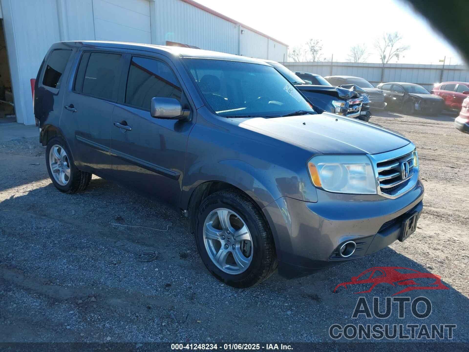 HONDA PILOT 2015 - 5FNYF4H57FB063115
