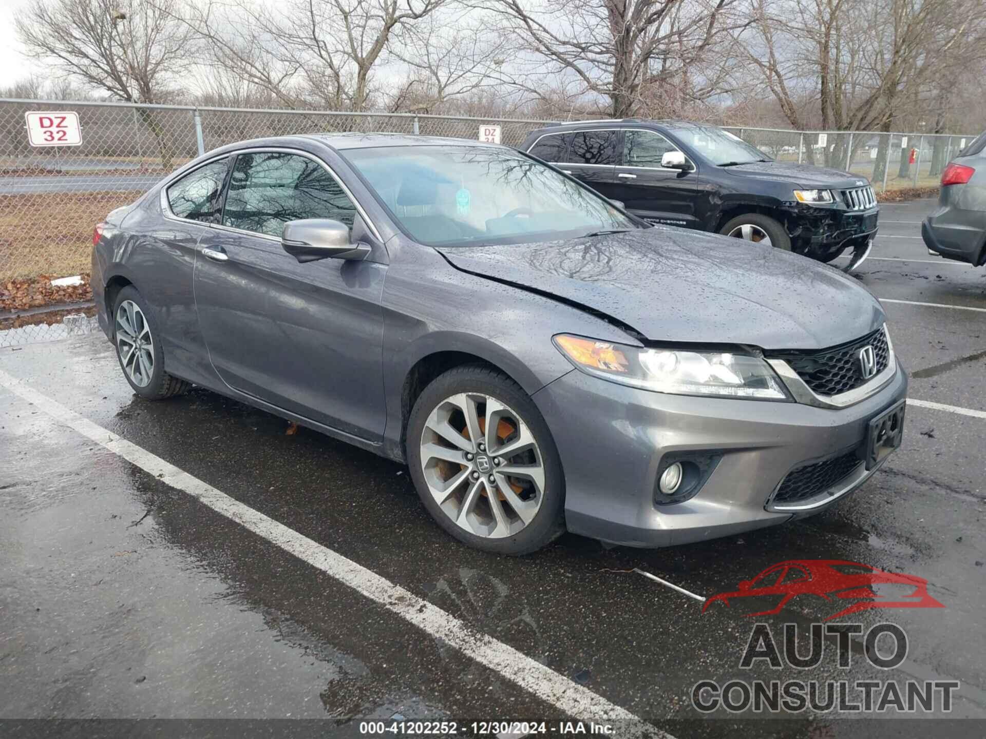 HONDA ACCORD 2013 - 1HGCT2B89DA009042