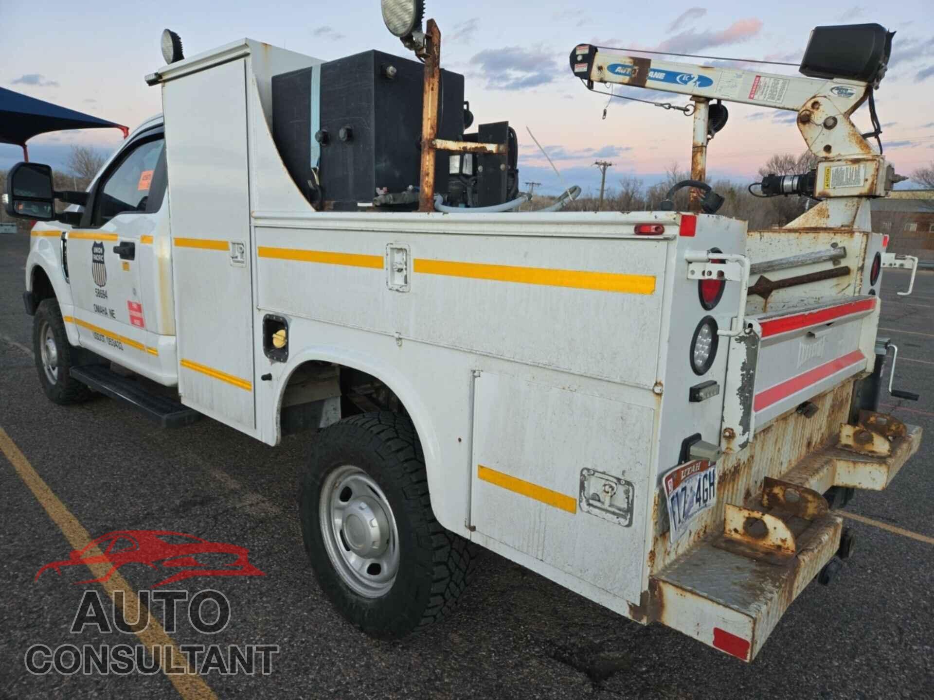 FORD F-250 2018 - 1FTBF2B67JEB85687