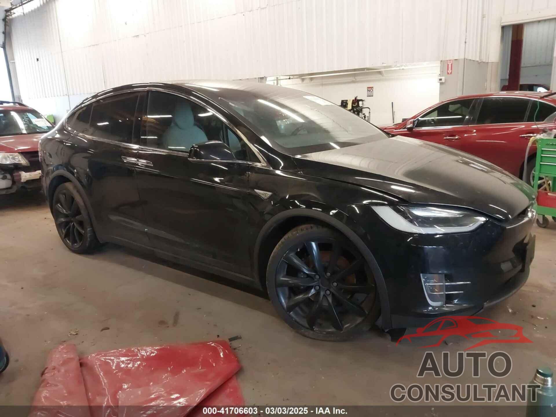 TESLA MODEL X 2016 - 5YJXCBE23GF004941