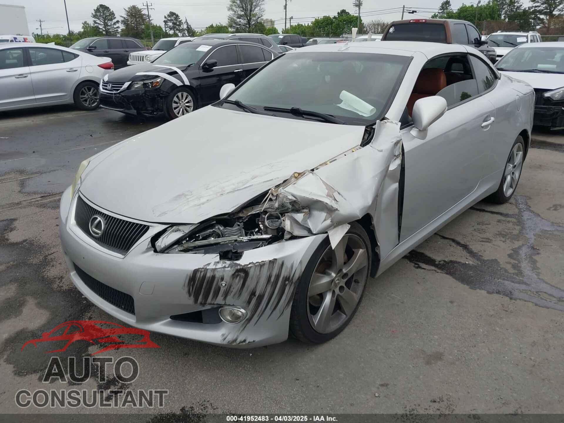 LEXUS IS 250C 2011 - JTHFF2C2XB2520729