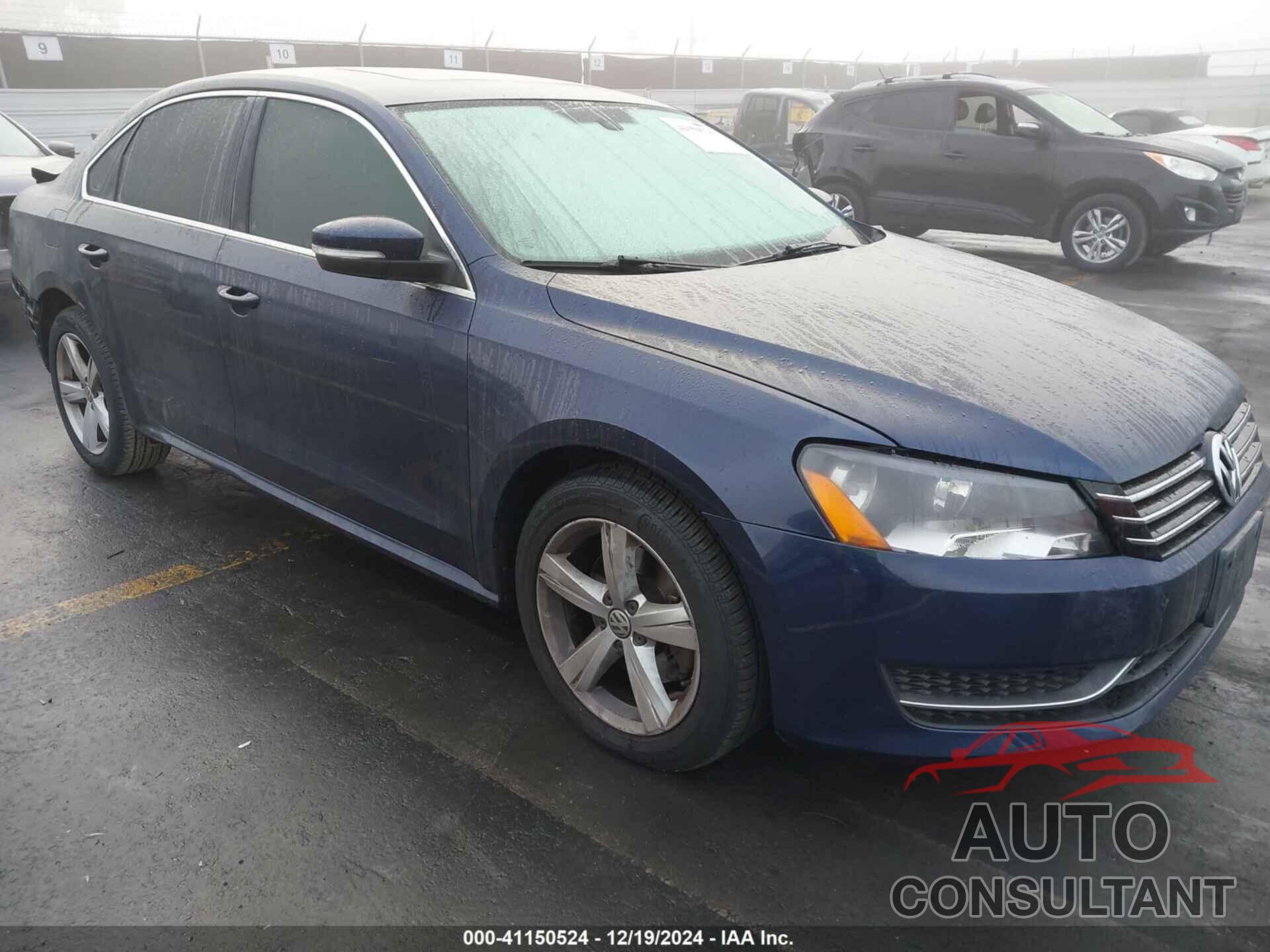 VOLKSWAGEN PASSAT 2012 - 1VWBP7A35CC106014