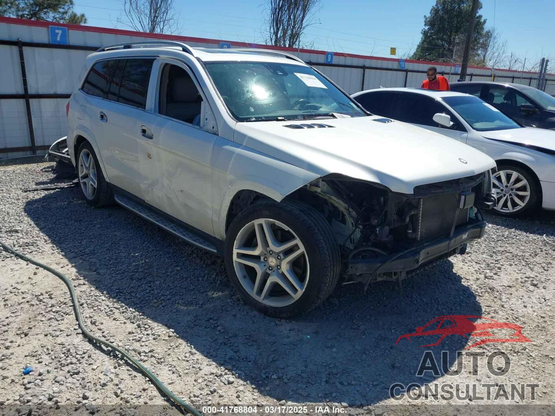 MERCEDES-BENZ GL 550 2013 - 4JGDF7DE1DA196282
