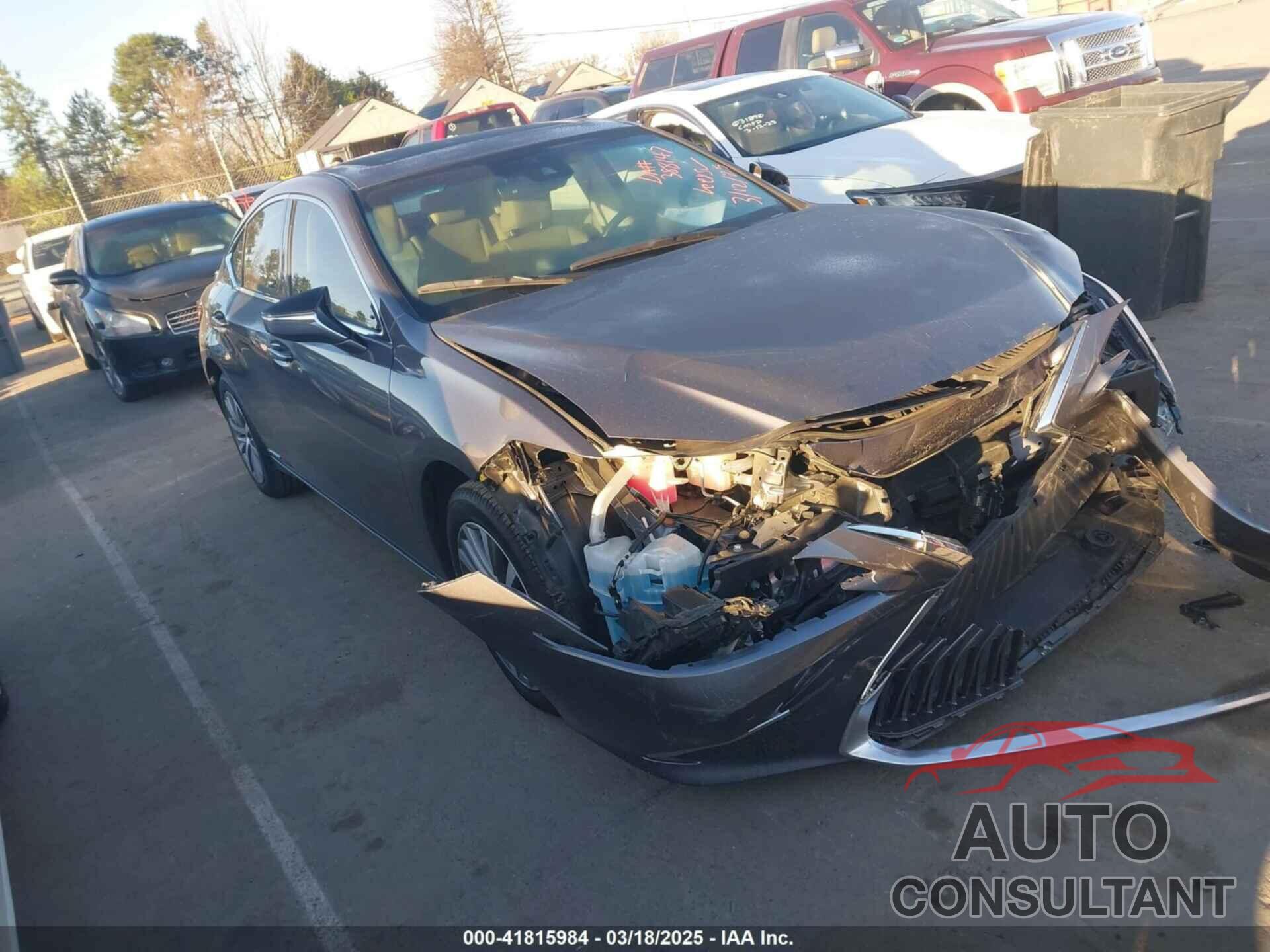LEXUS ES 300H 2021 - 58ADA1C1XMU001121