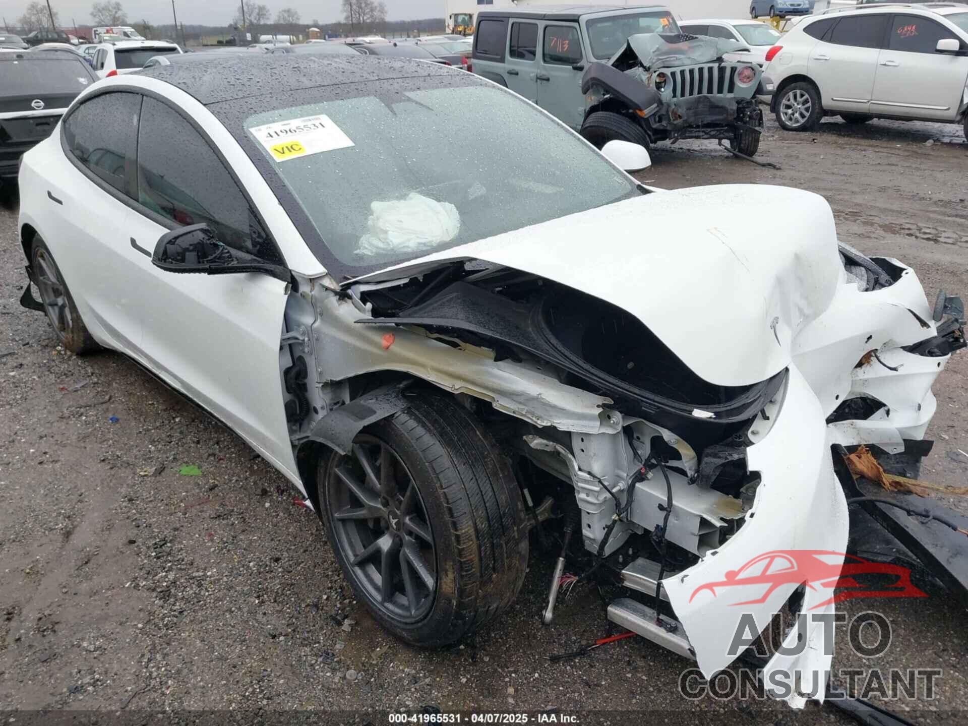TESLA MODEL 3 2022 - 5YJ3E1EB0NF129945