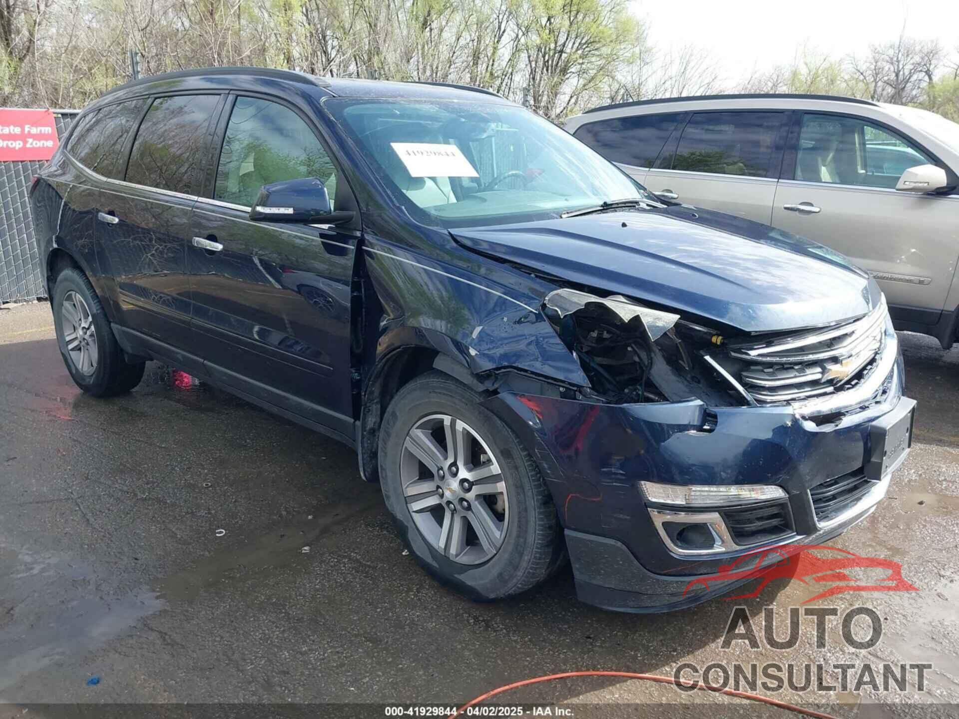 CHEVROLET TRAVERSE 2015 - 1GNKRHKDXFJ286897