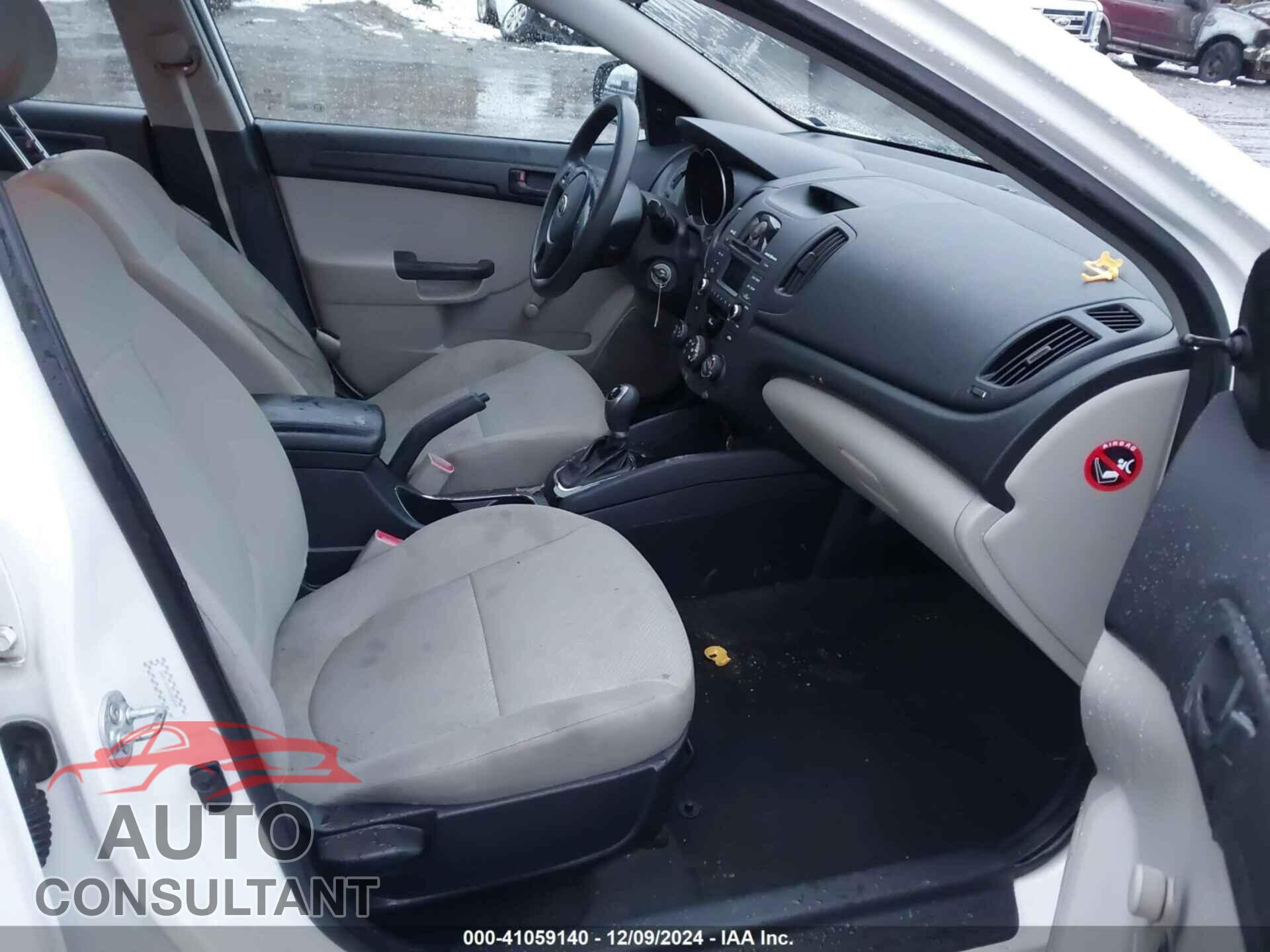 KIA FORTE 2012 - KNAFT4A29C5609164