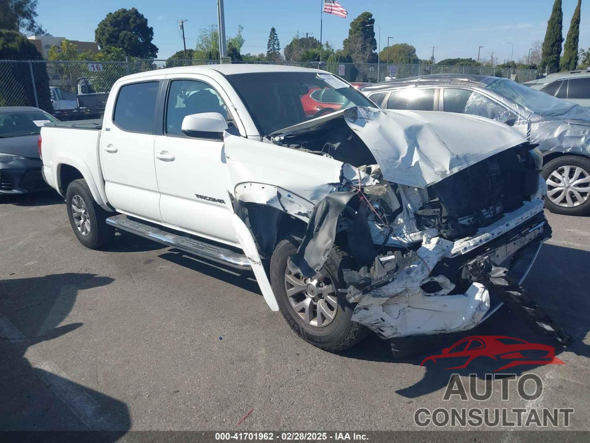 TOYOTA TACOMA 2017 - 5TFAZ5CN9HX039333