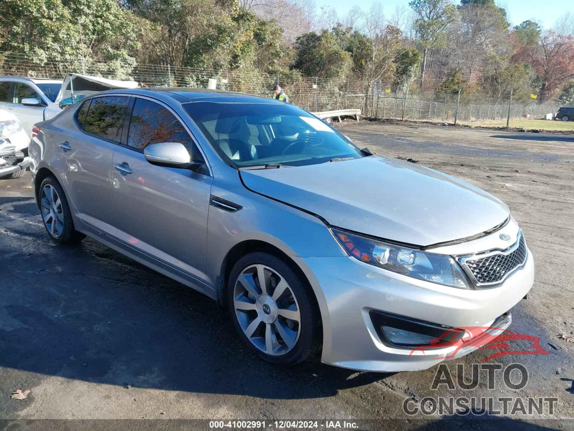 KIA OPTIMA 2012 - 5XXGR4A6XCG030348