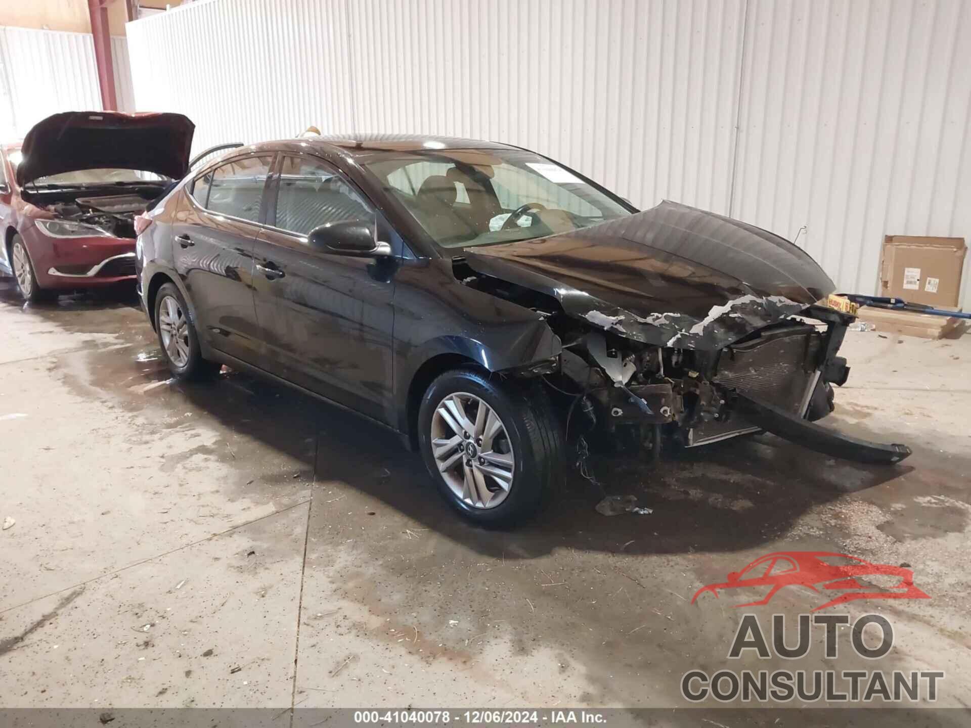 HYUNDAI ELANTRA 2019 - KMHD84LF3KU798910