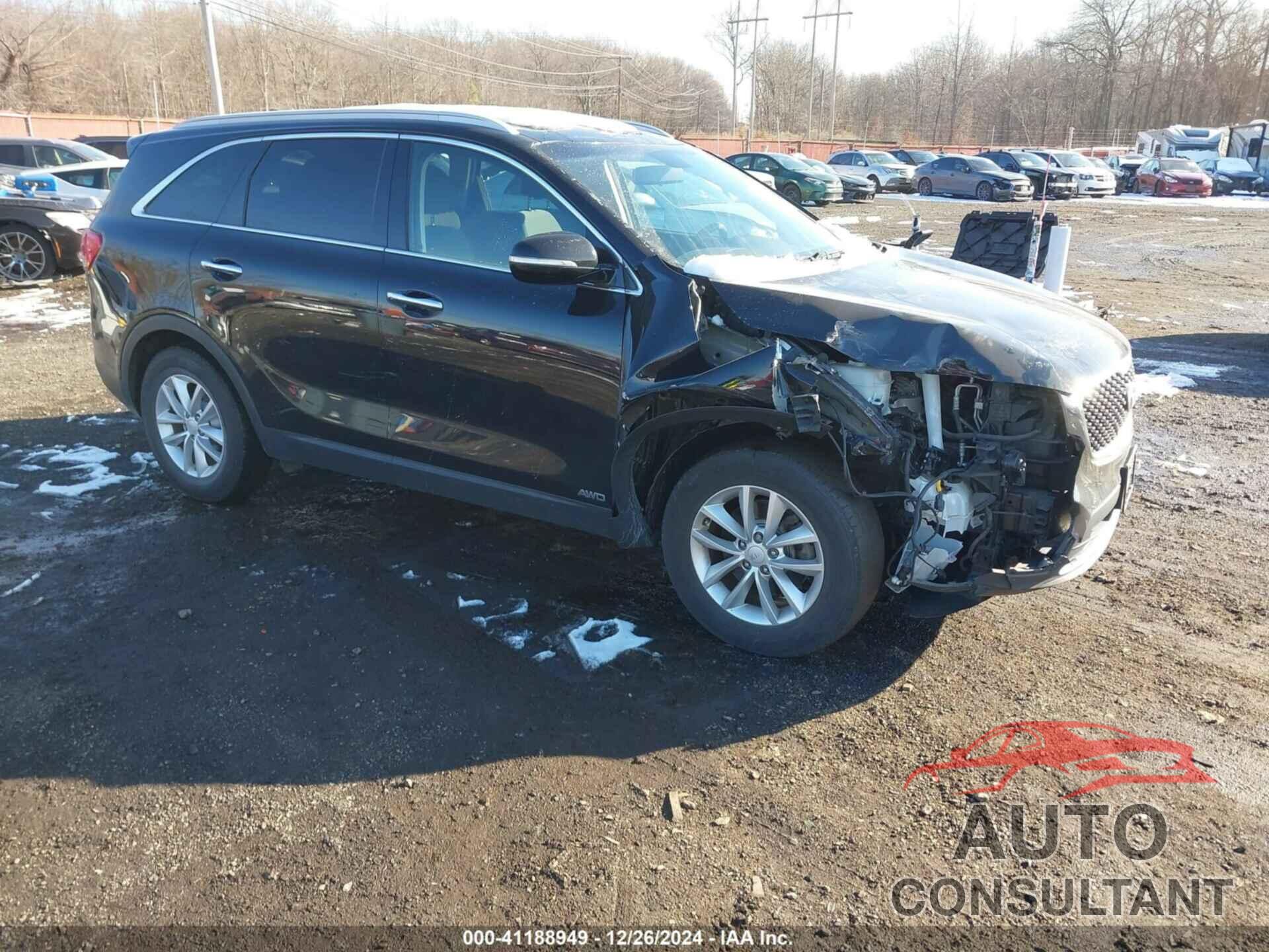 KIA SORENTO 2018 - 5XYPGDA35JG404725