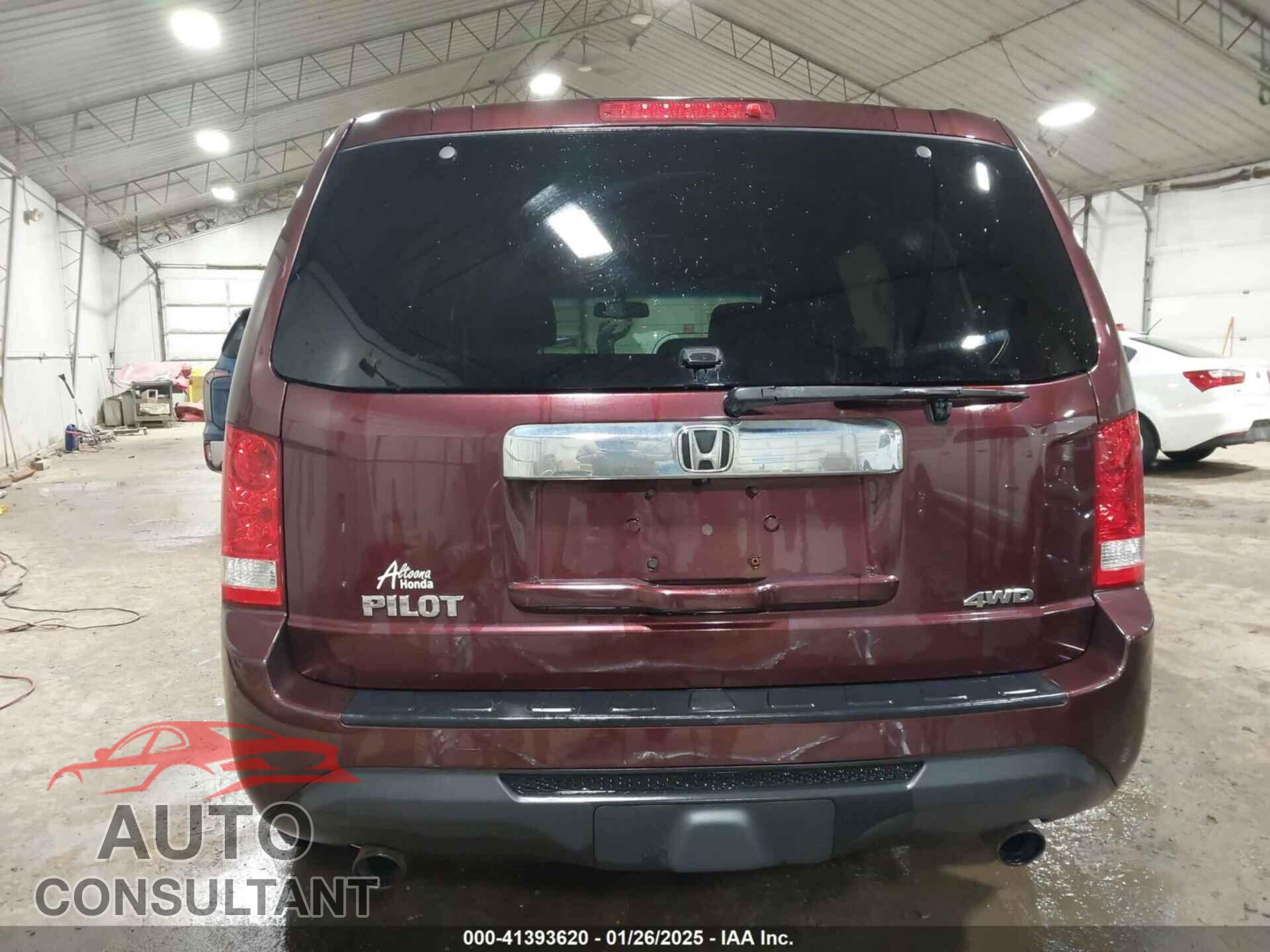 HONDA PILOT 2015 - 5FNYF4H56FB012687