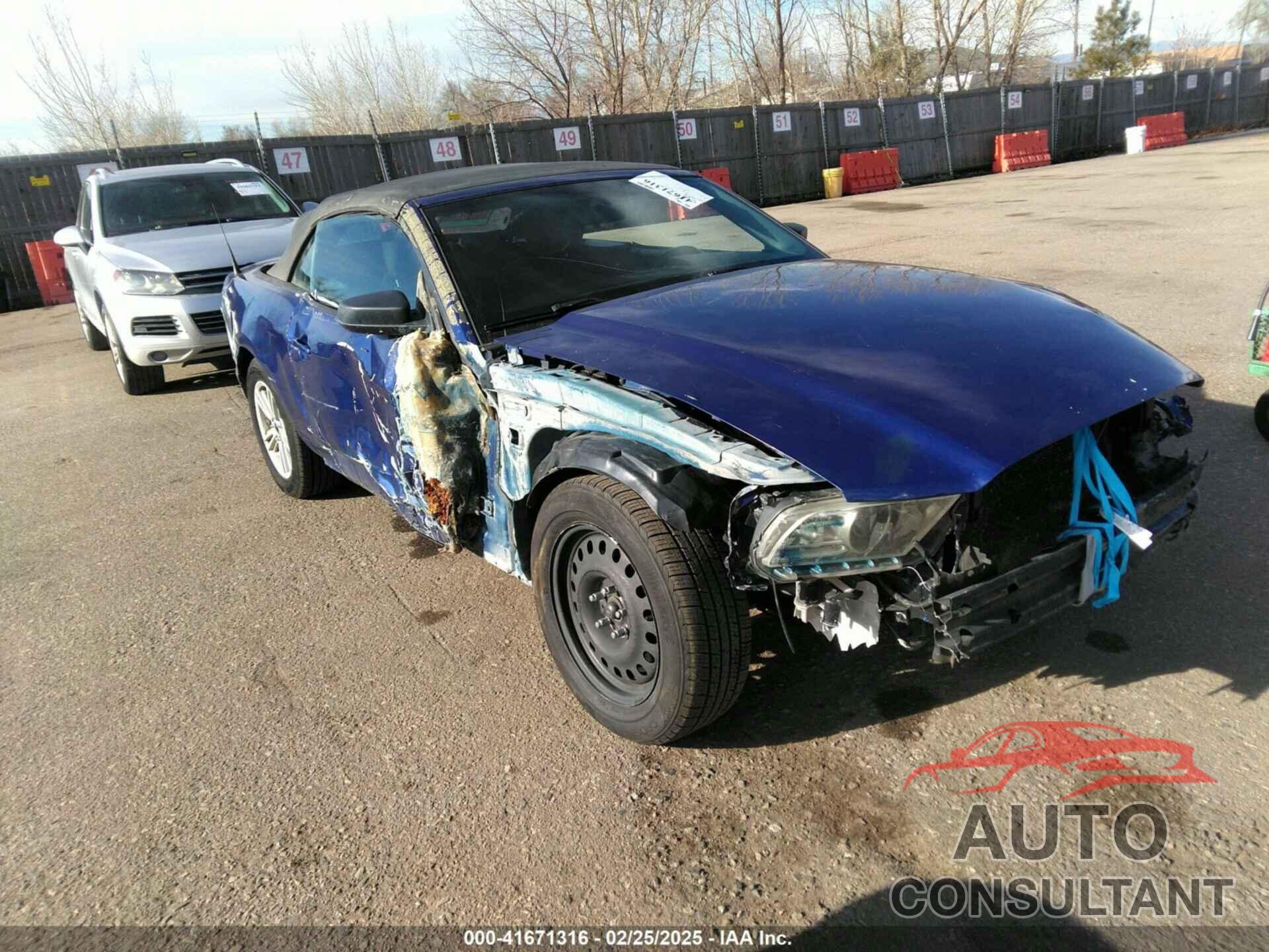 FORD MUSTANG 2014 - 1ZVBP8EM0E5306721