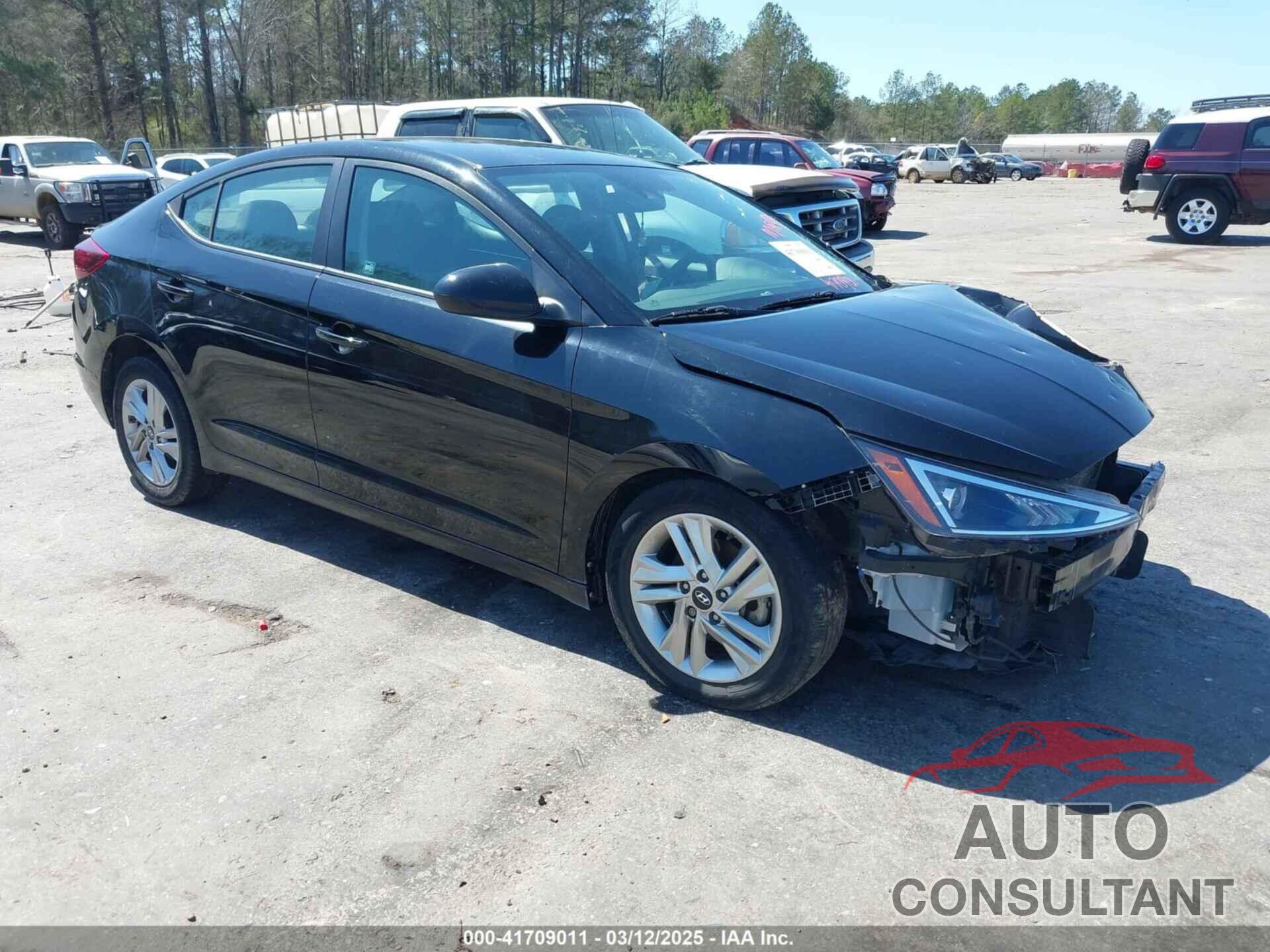 HYUNDAI ELANTRA 2020 - KMHD84LF4LU071129