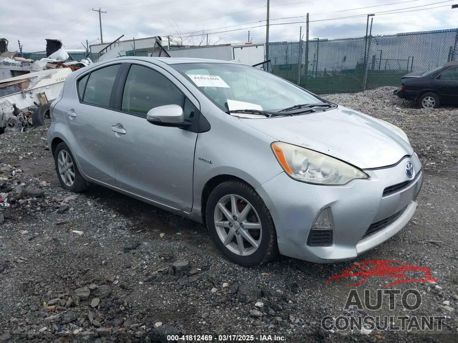 TOYOTA PRIUS C 2013 - JTDKDTB35D1528932