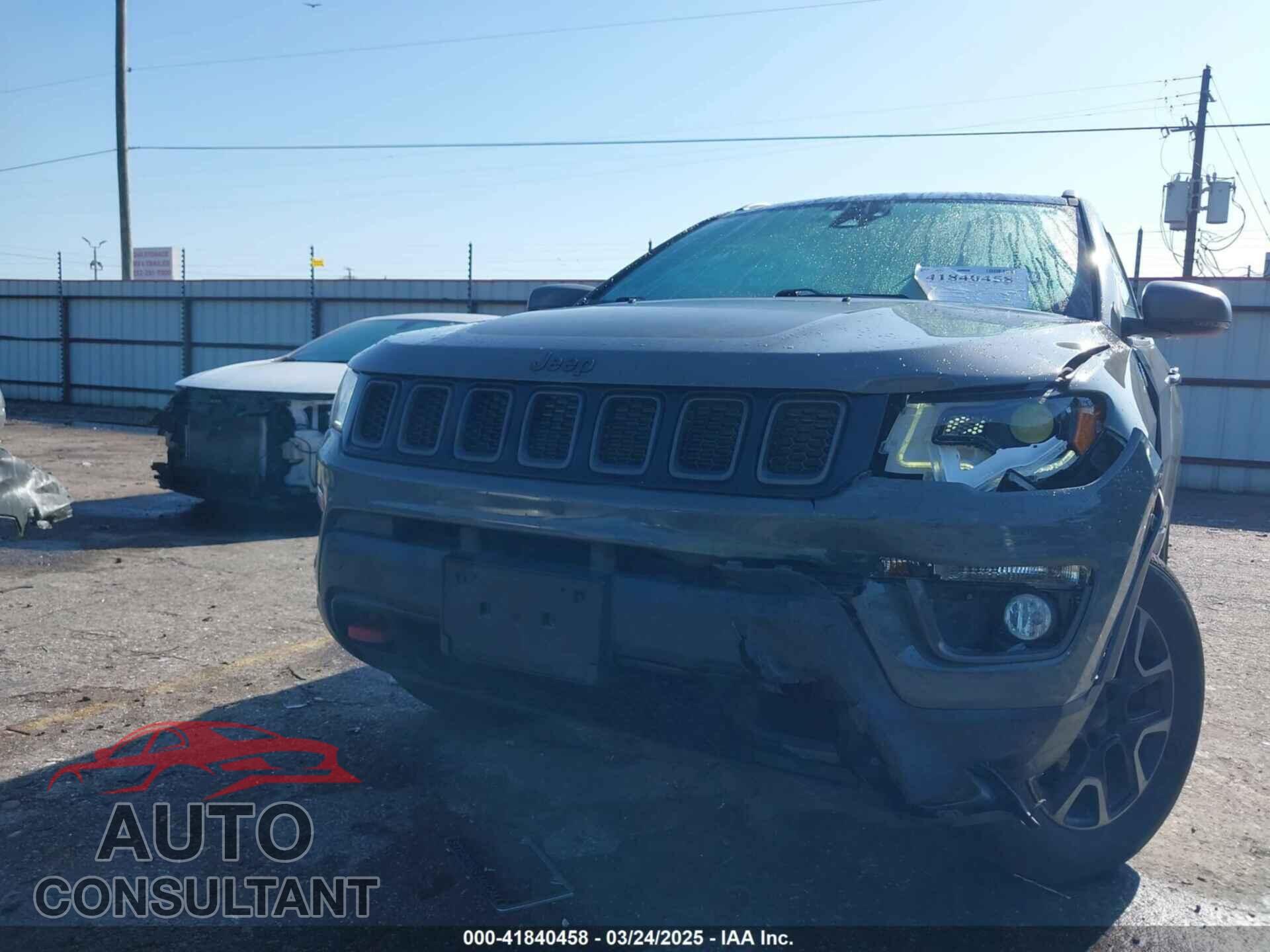 JEEP COMPASS 2019 - 3C4NJDDB2KT716281