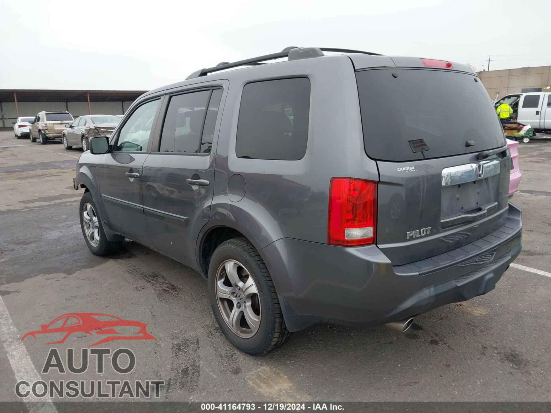 HONDA PILOT 2014 - 5FNYF3H40EB005105