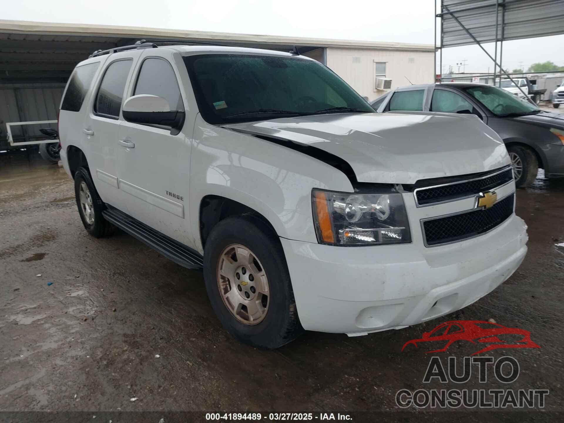 CHEVROLET TAHOE 2013 - 1GNSCAE05DR276326