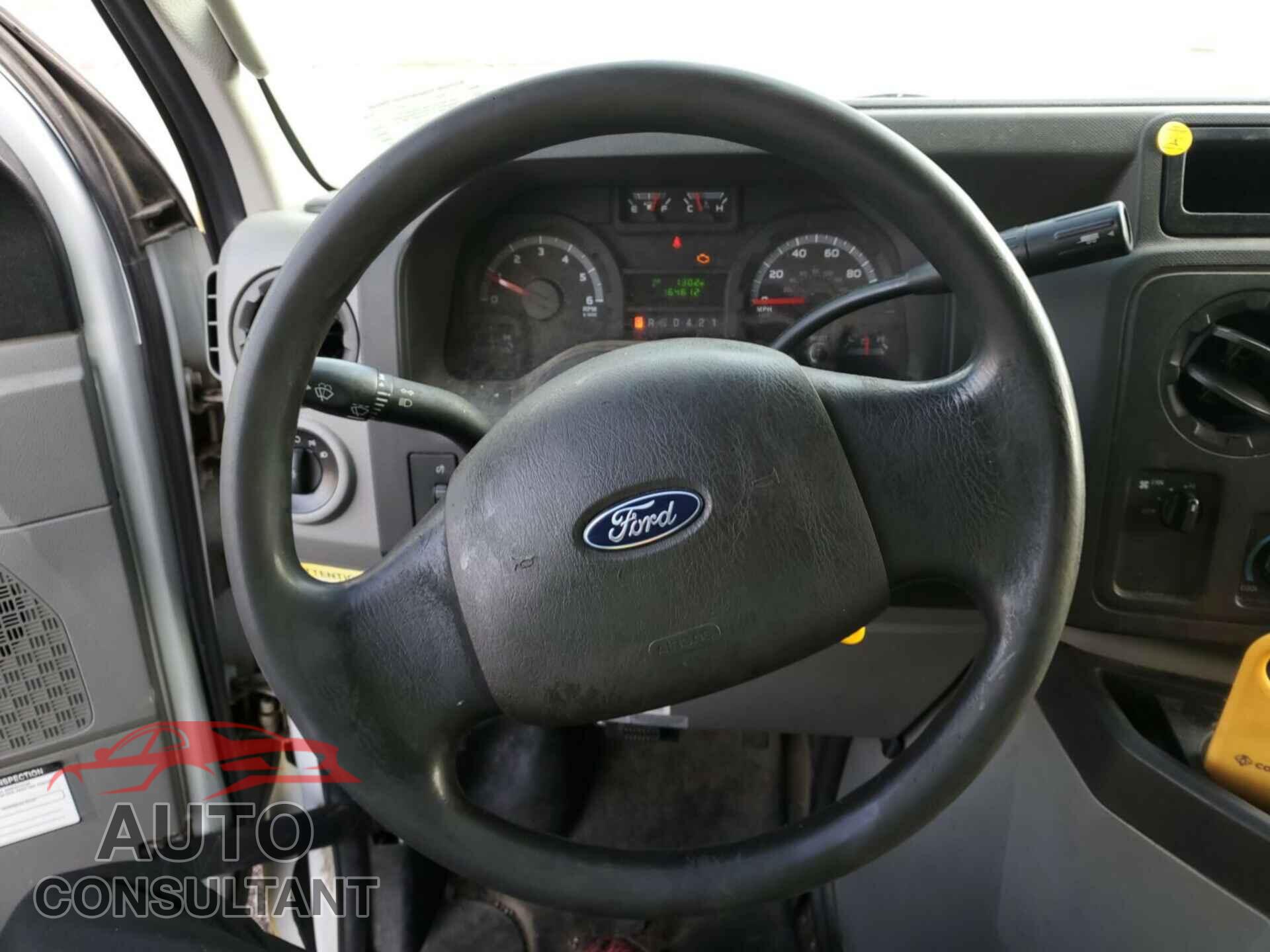 FORD ECONOLINE 2018 - 1FDXE4FS2JDC24960