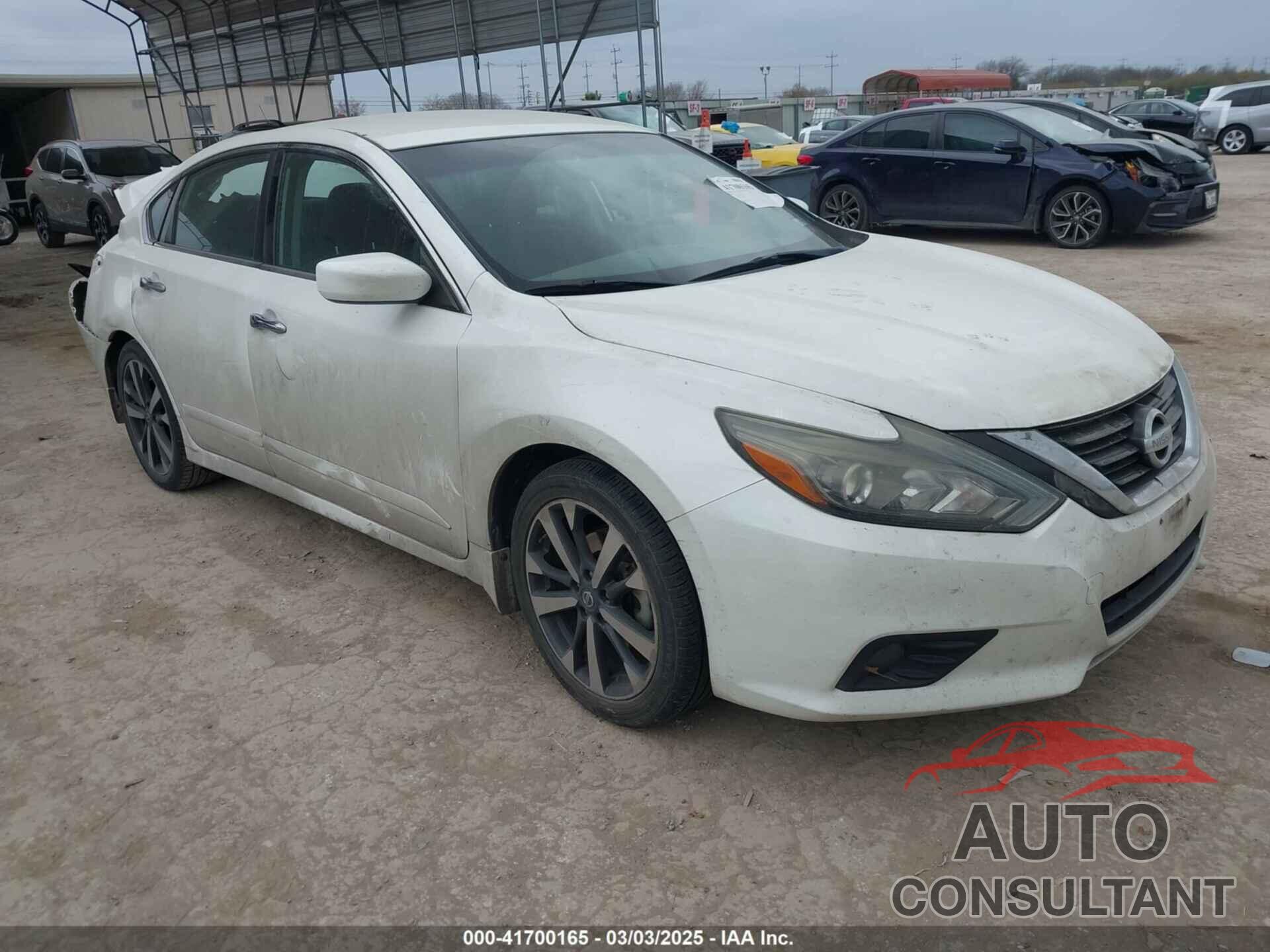 NISSAN ALTIMA 2017 - 1N4AL3AP2HC496668