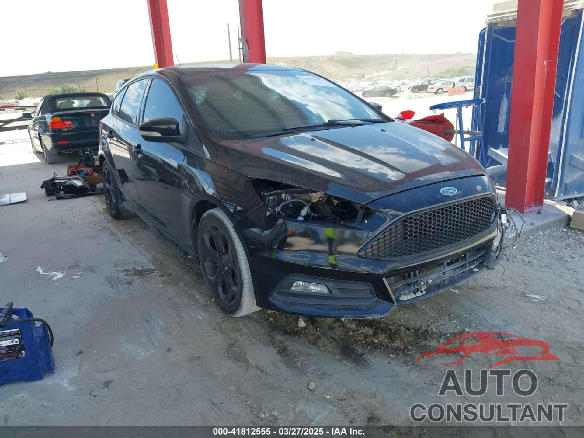 FORD FOCUS ST 2018 - 1FADP3L95JL291710