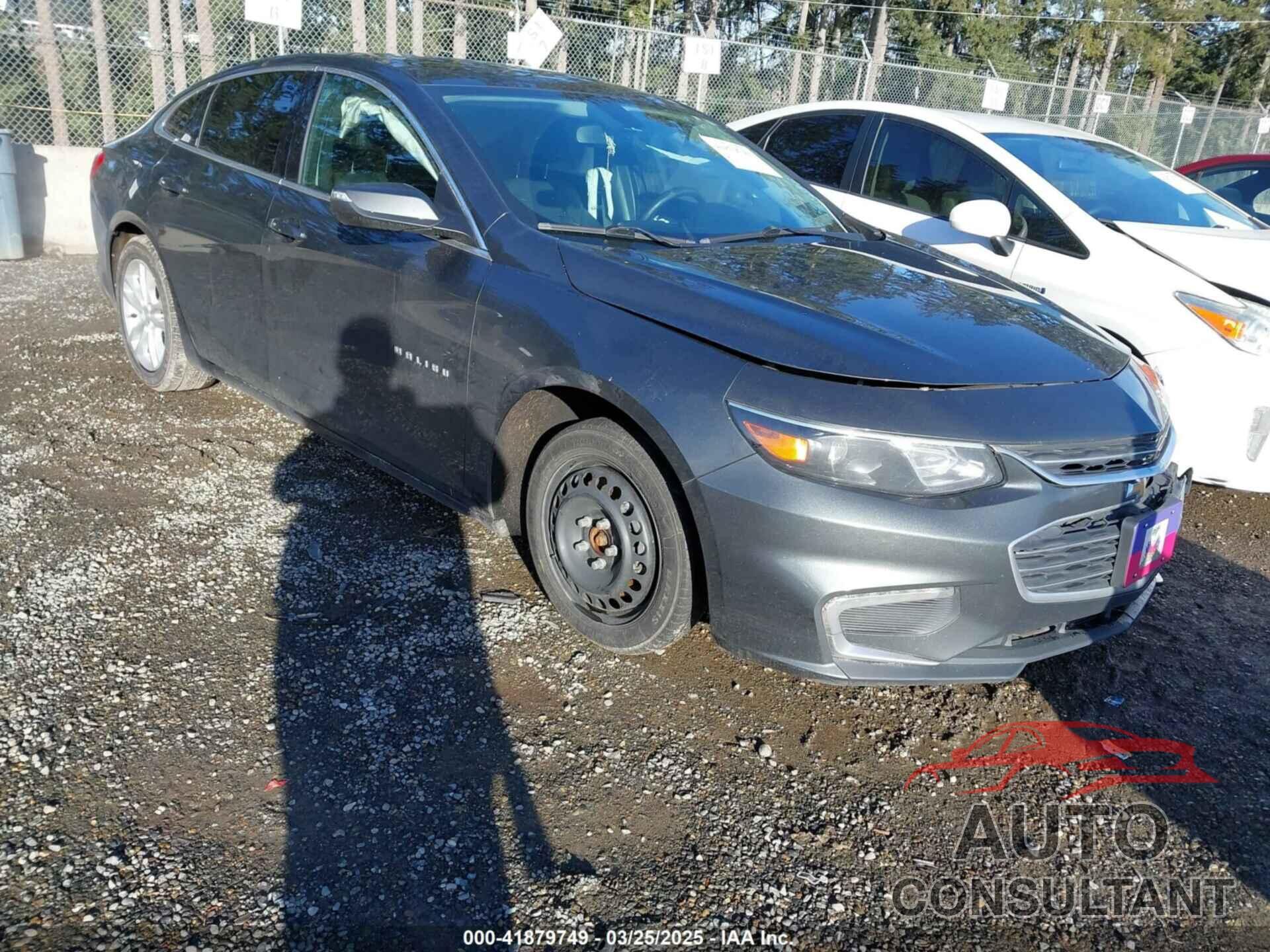 CHEVROLET MALIBU 2017 - 1G1ZE5ST2HF229102