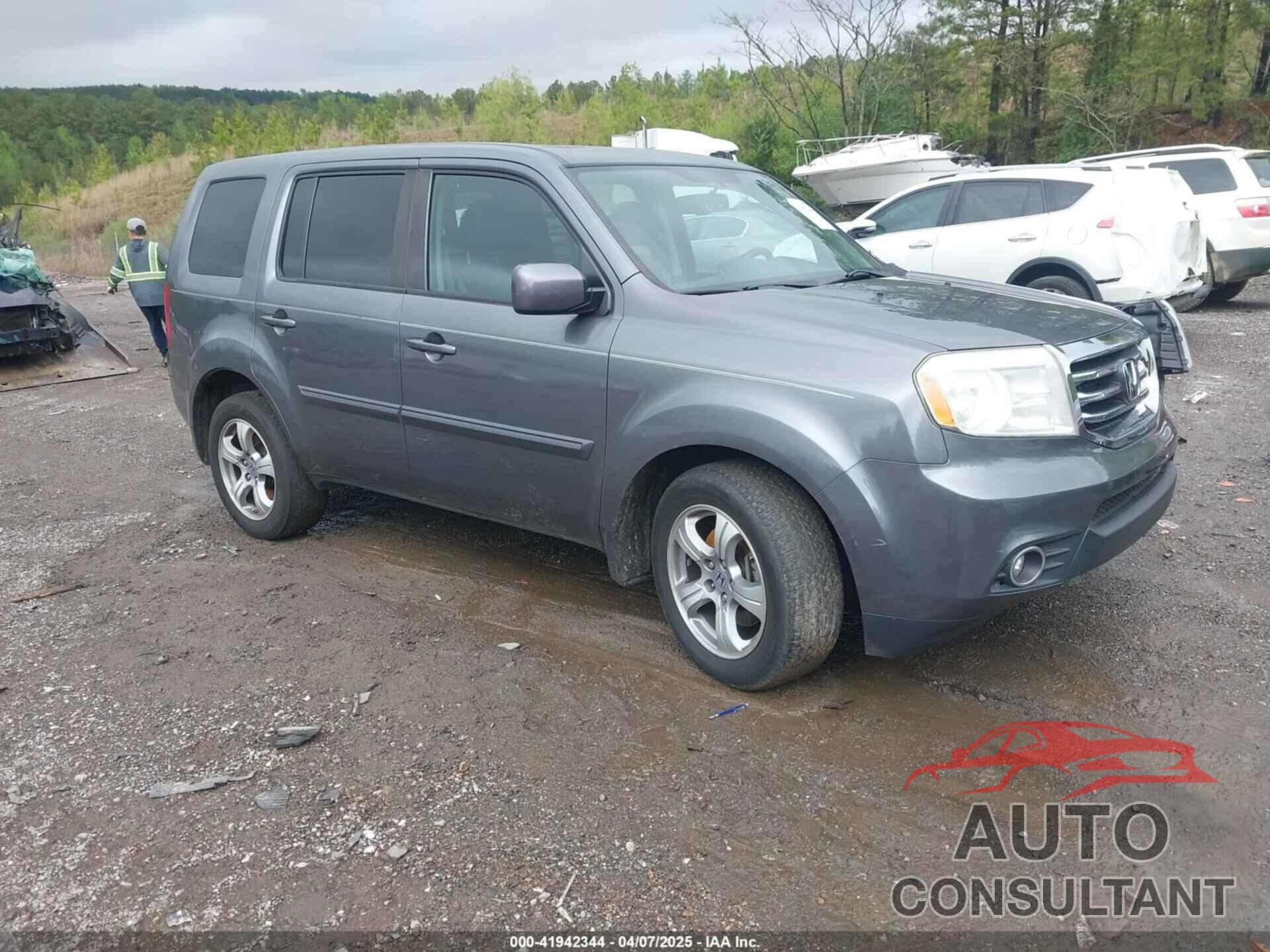 HONDA PILOT 2015 - 5FNYF4H76FB076973