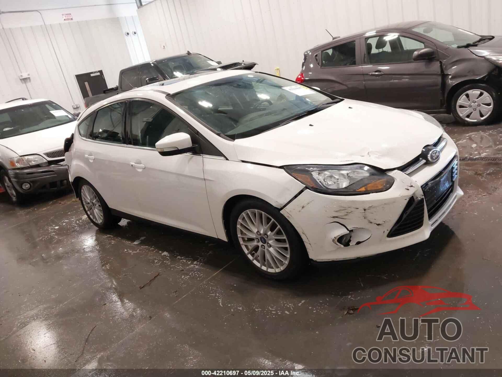 FORD FOCUS 2014 - 1FADP3N27EL110287