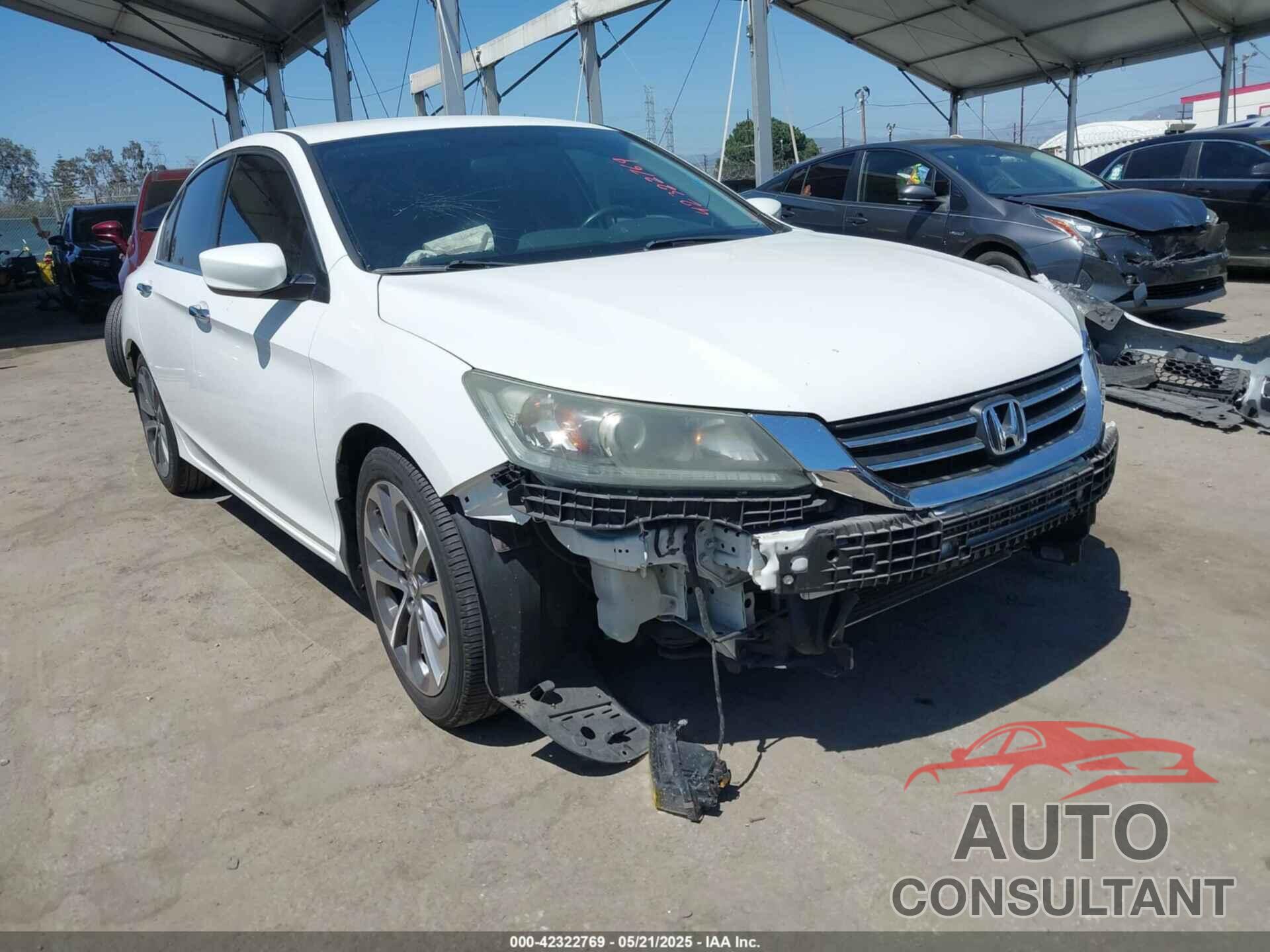 HONDA ACCORD 2015 - 1HGCR2F59FA157418