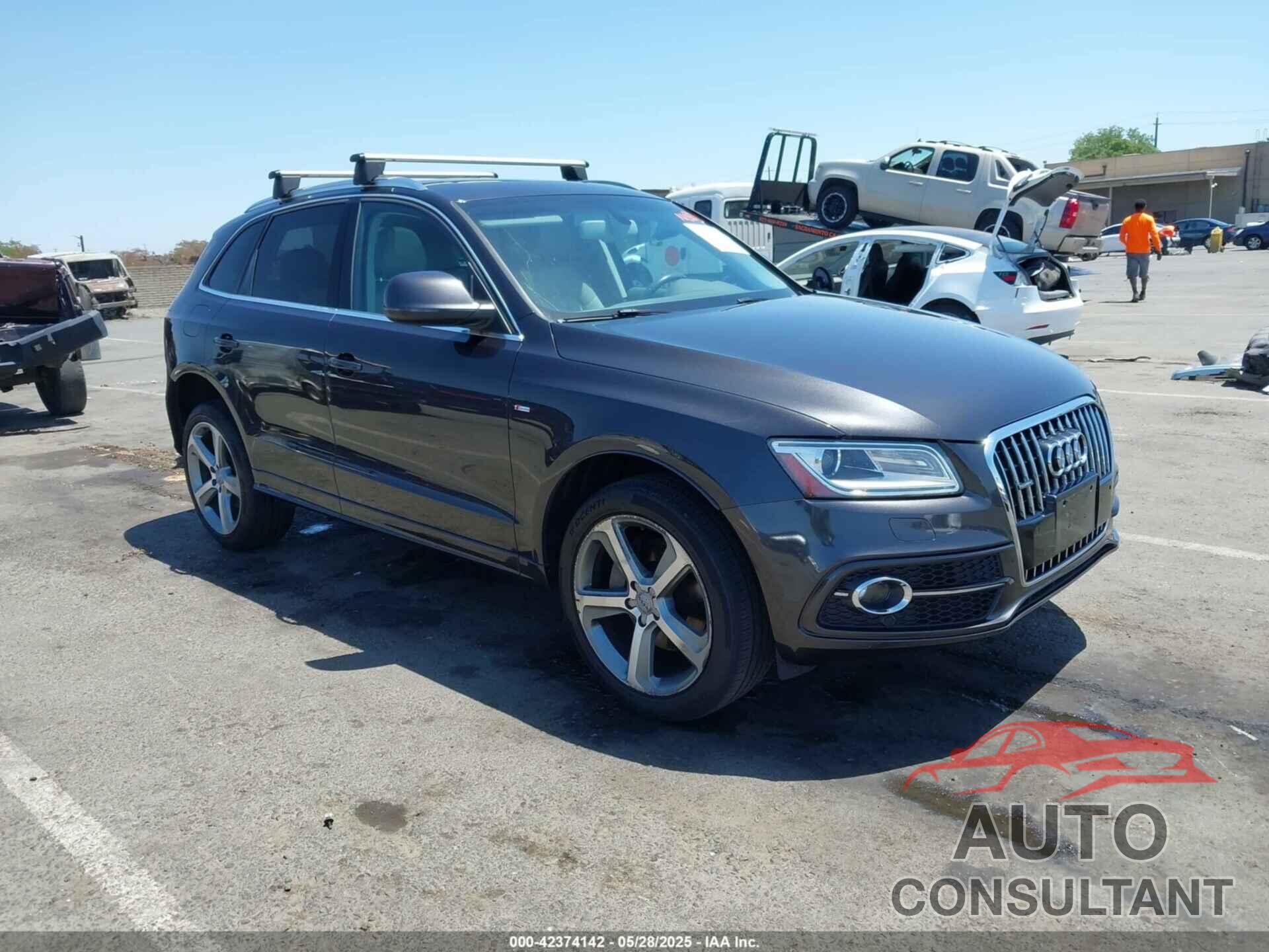 AUDI Q5 2014 - WA1DGAFP9EA017608