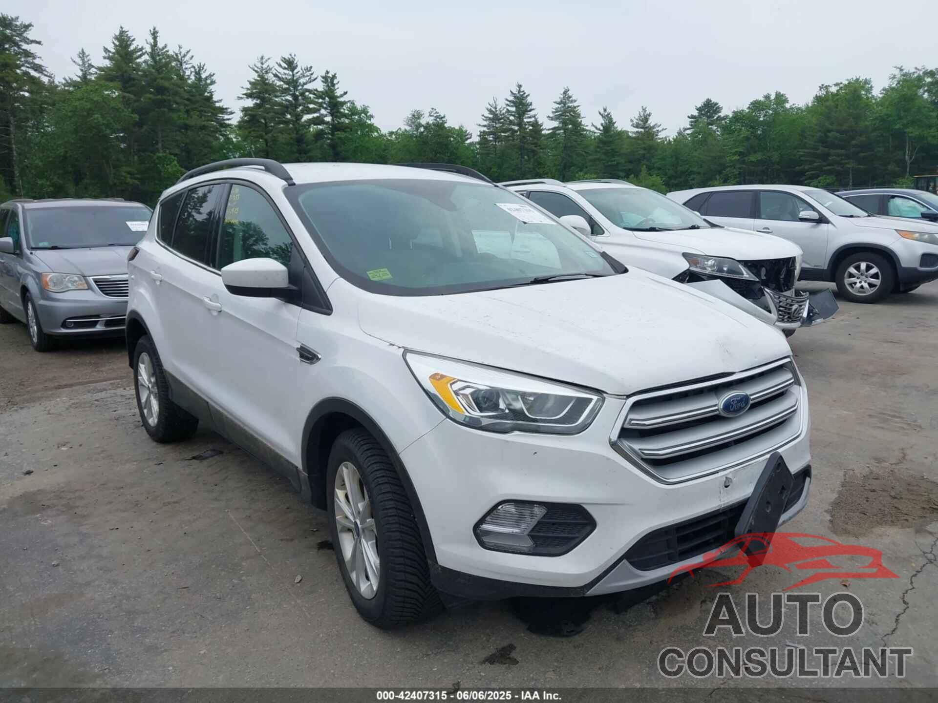 FORD ESCAPE 2018 - 1FMCU9HD2JUA57836