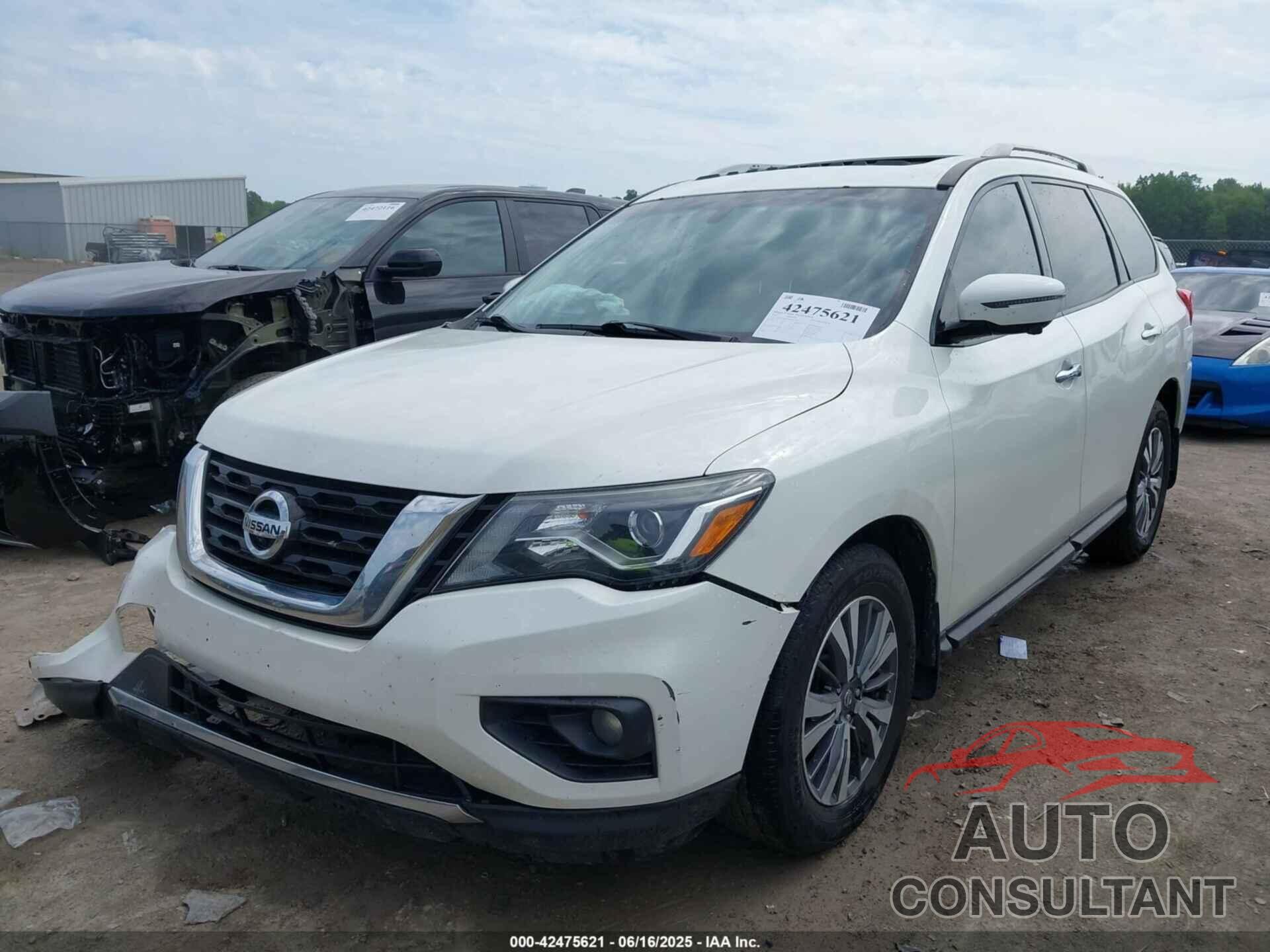NISSAN PATHFINDER 2017 - 5N1DR2MM9HC642769