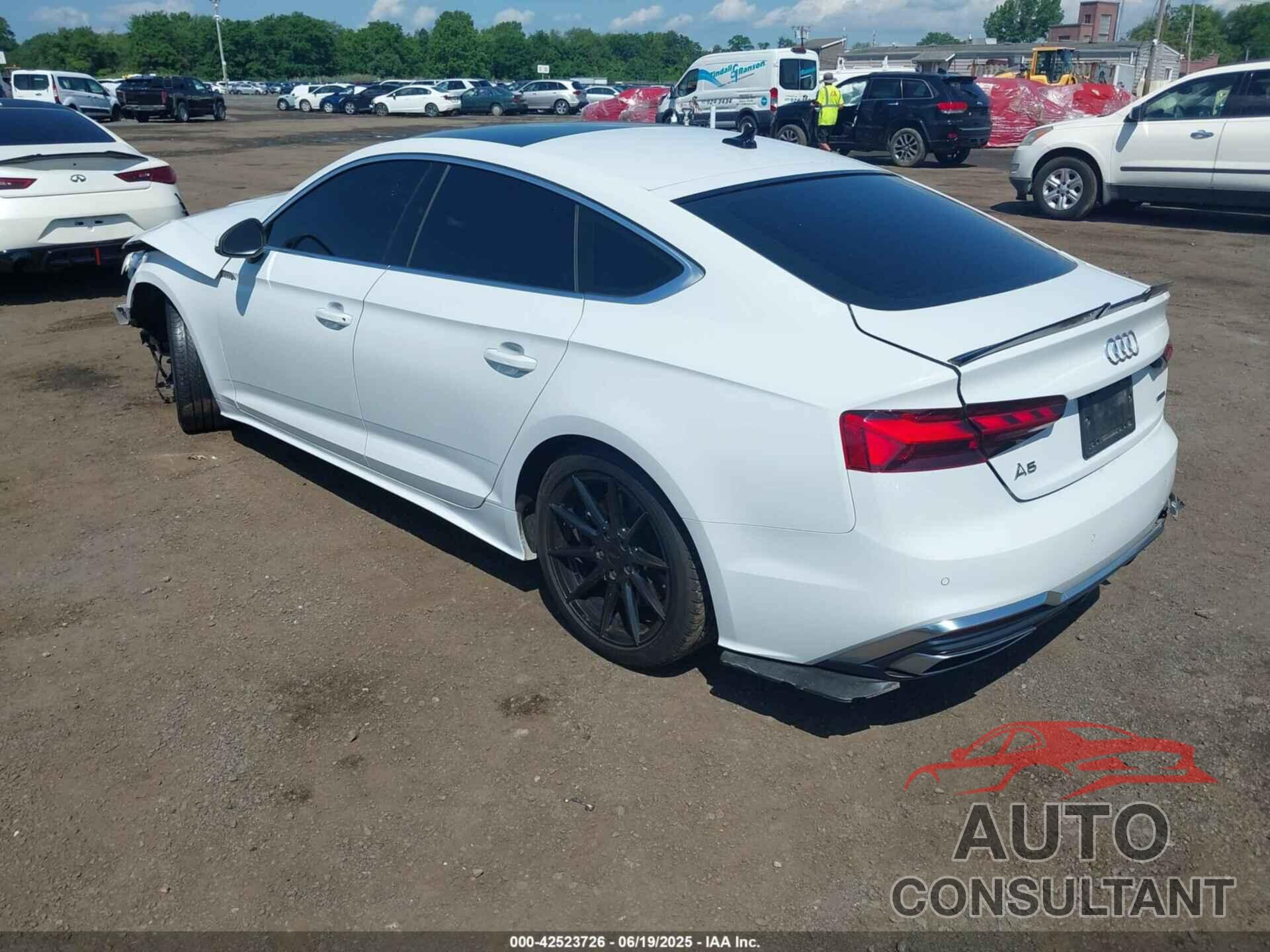 AUDI A5 SPORTBACK 2023 - WAUFACF56PA057431