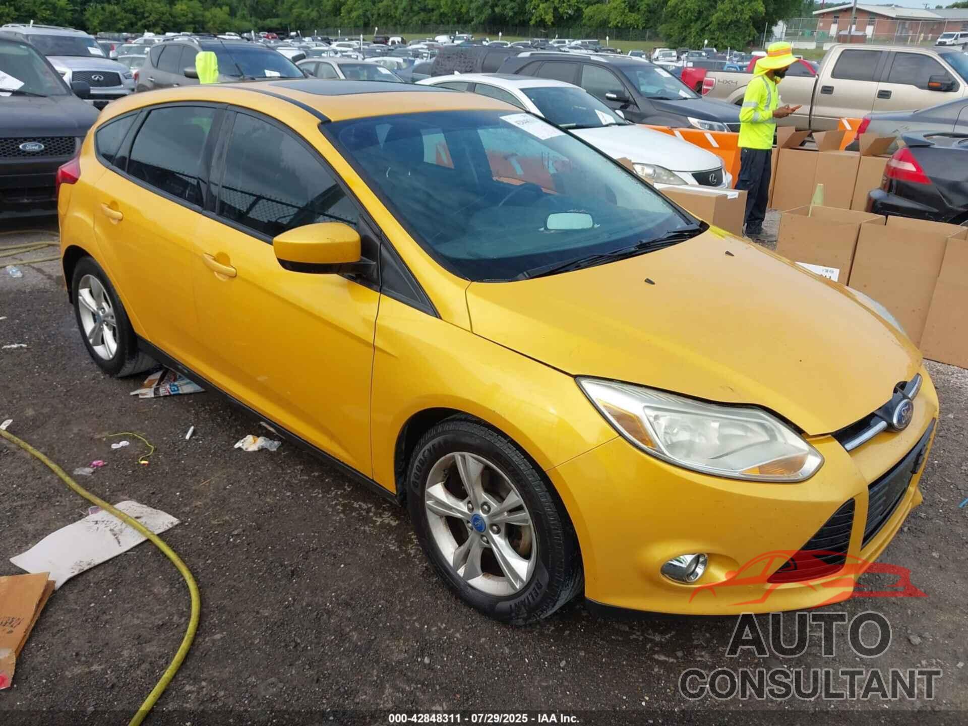 FORD FOCUS 2012 - 1FAHP3K29CL254362