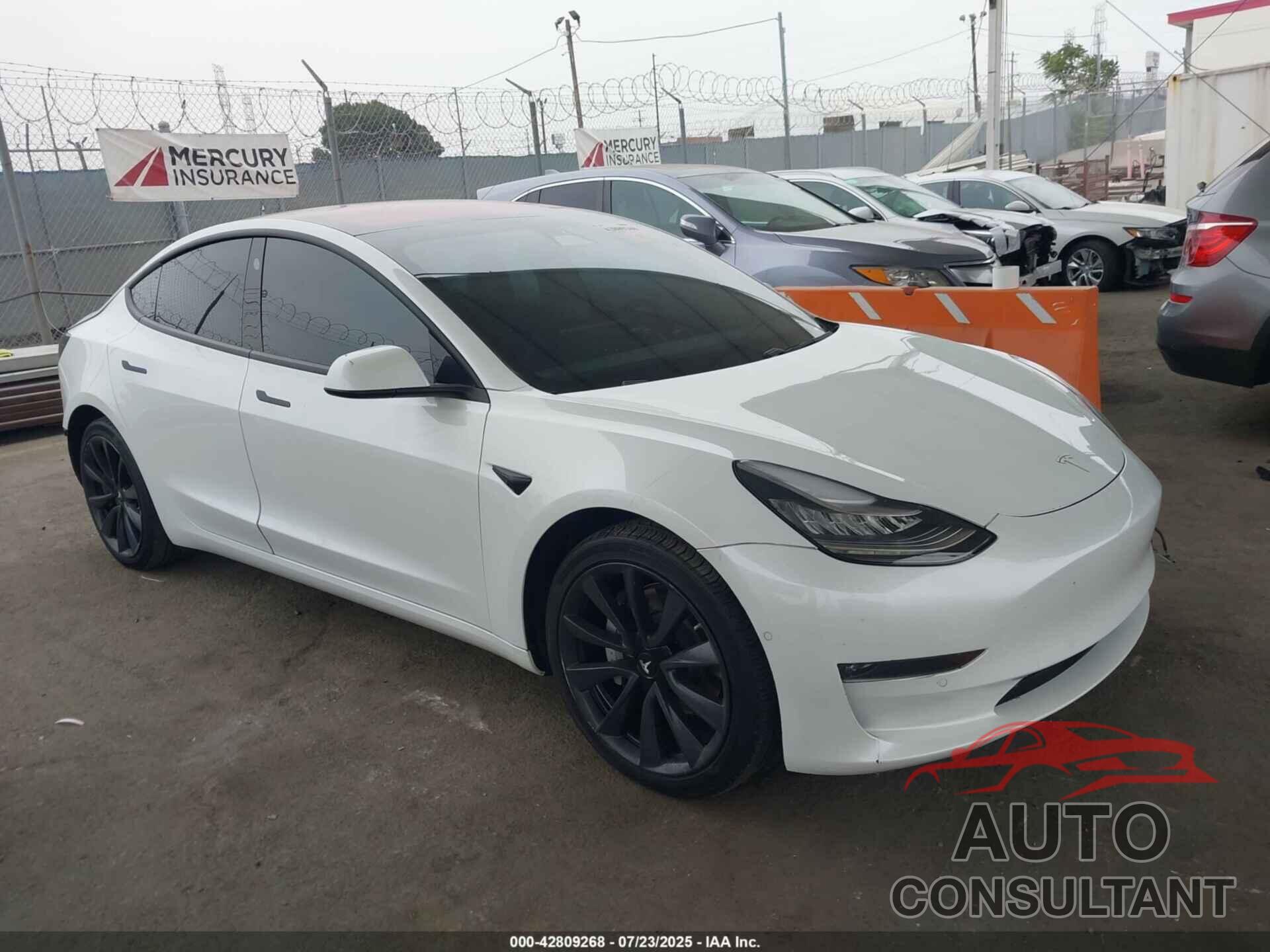 TESLA MODEL 3 2018 - 5YJ3E1EA1JF050138