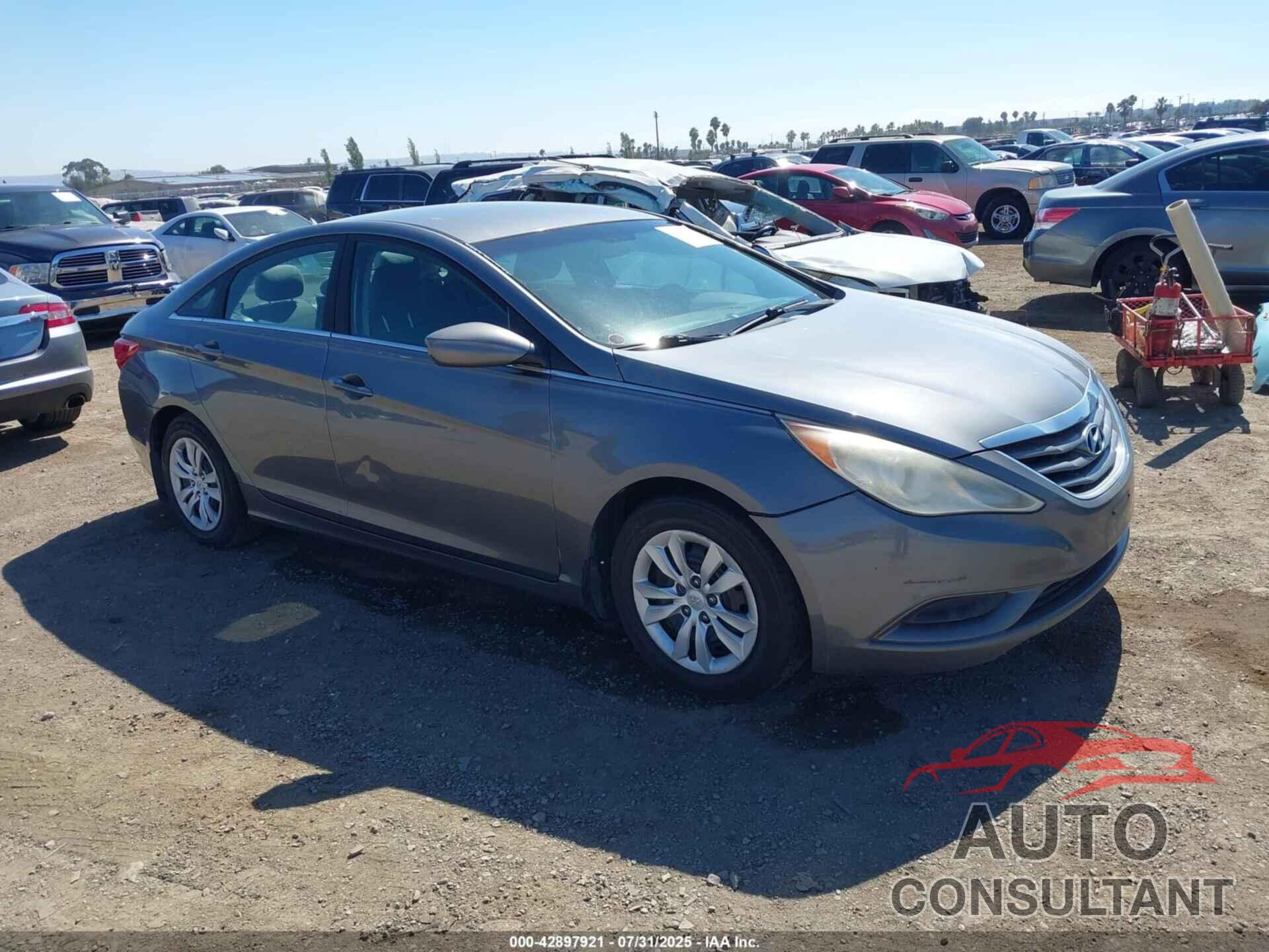 HYUNDAI SONATA 2011 - 5NPEB4AC5BH197723